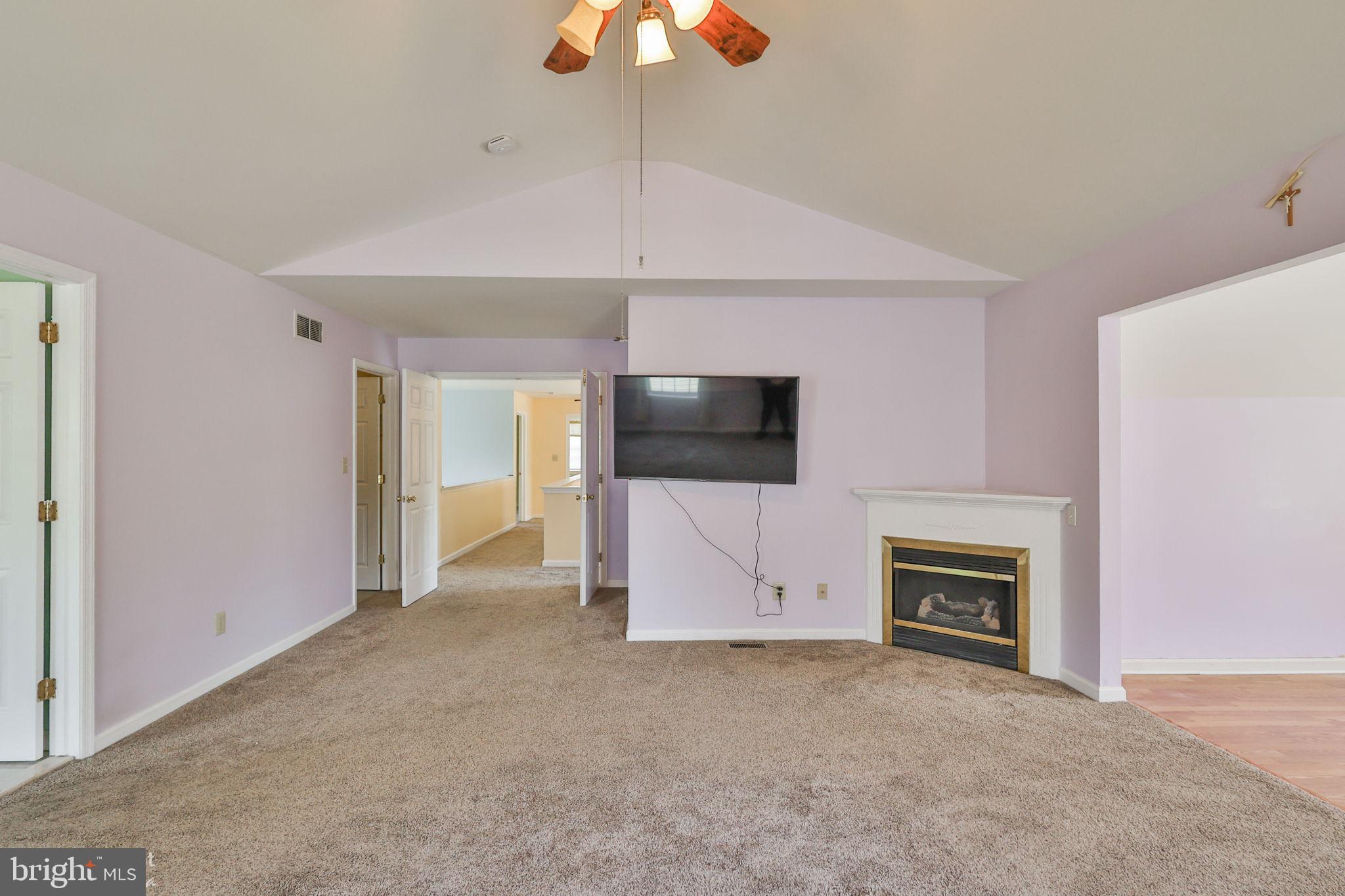 STARLITE ESTATES - Residential