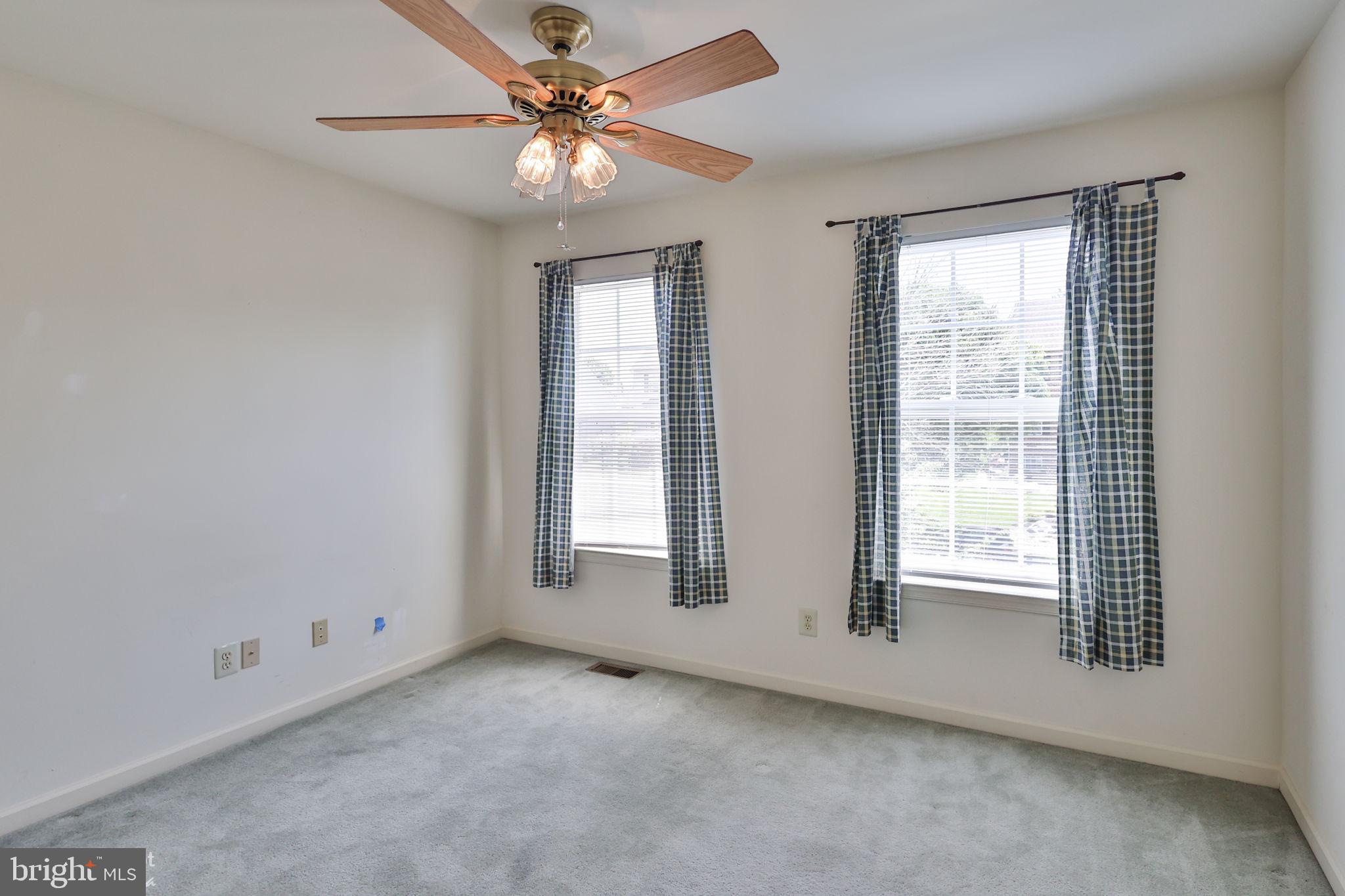 STARLITE ESTATES - Residential
