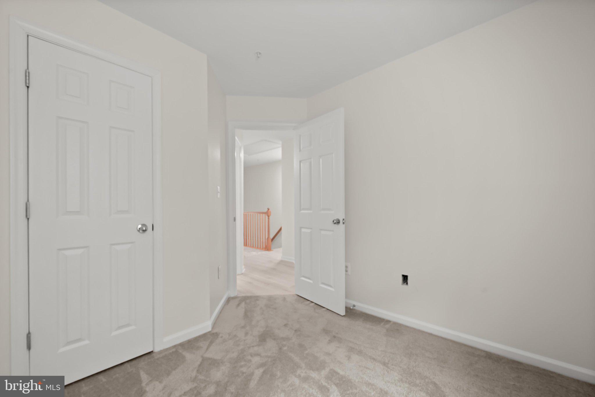 CEDAR GROVE AT CROFTON - Residential