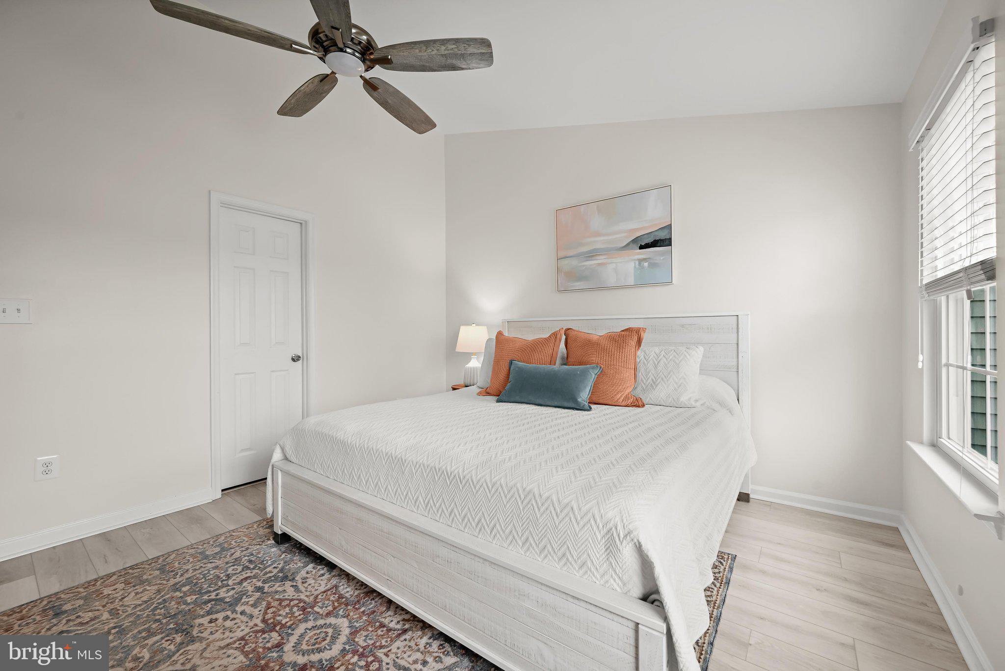 CEDAR GROVE AT CROFTON - Residential
