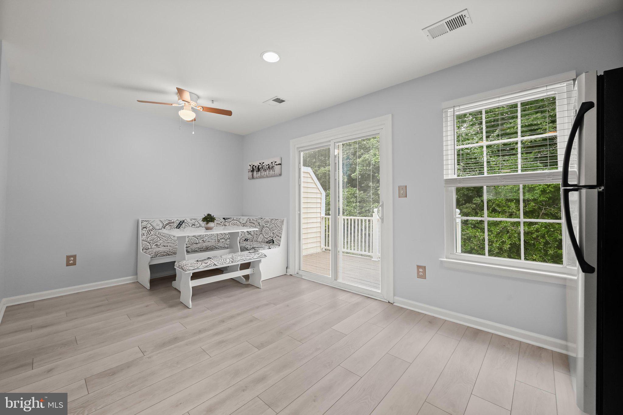CEDAR GROVE AT CROFTON - Residential