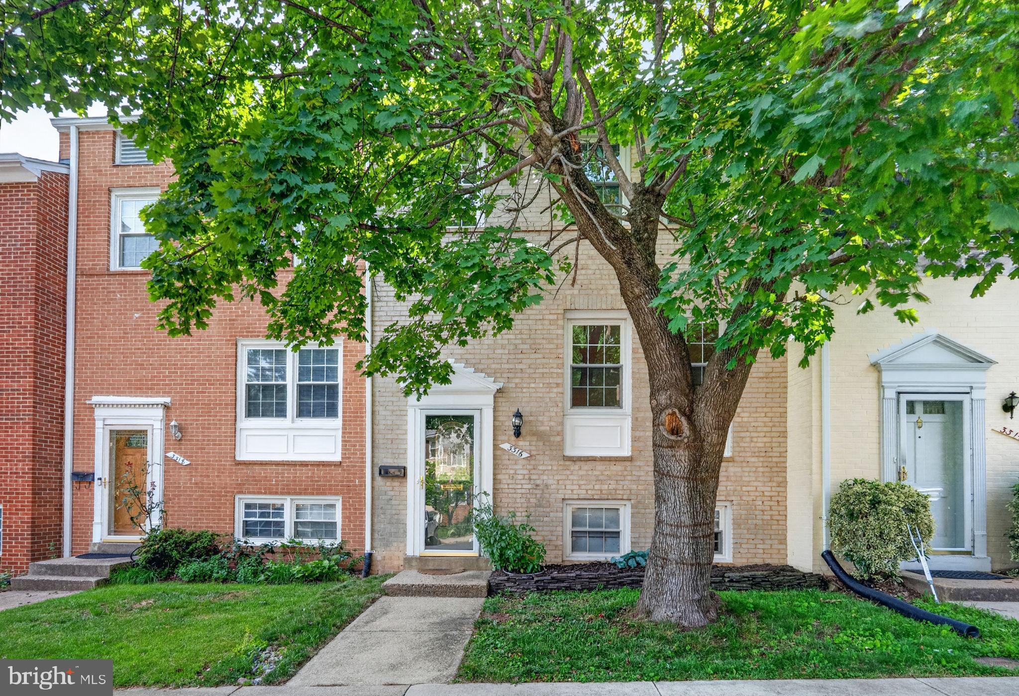 Move in ready All brick light filled Townhome with 3 Bedrooms 2 Full Bathrooms  and 1/2 Bathroom. Newley refurbished wood floors. Amazing fenced-in large yard  conveniently accessible from the Kitchen which opens up the indoor outdoor feel. 
The home is a few feet from the community Pool, basketball court and green space. 

Along with Assigned parking the community has ample guest parking. If needed this home is is steps away from street parking. 

Strategically located minutes from Inova Fairfax Hospital, Mosaic District, Dunn Loring Metro, I-495, Route 50.