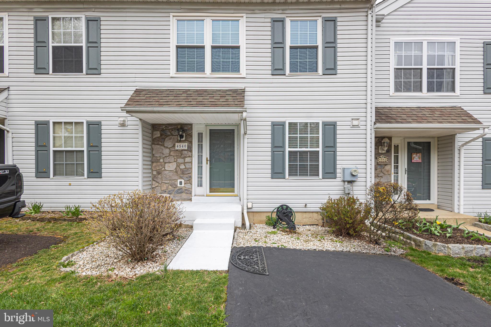 PATRIOTS RIDGE - Residential