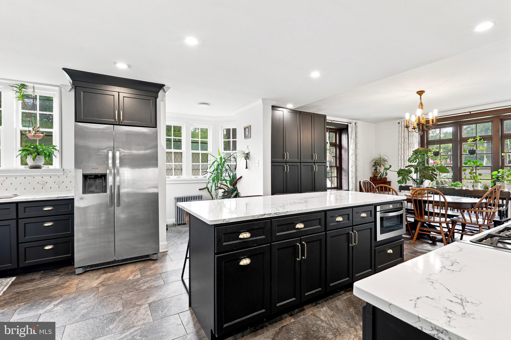 ELM TERRACE - Residential