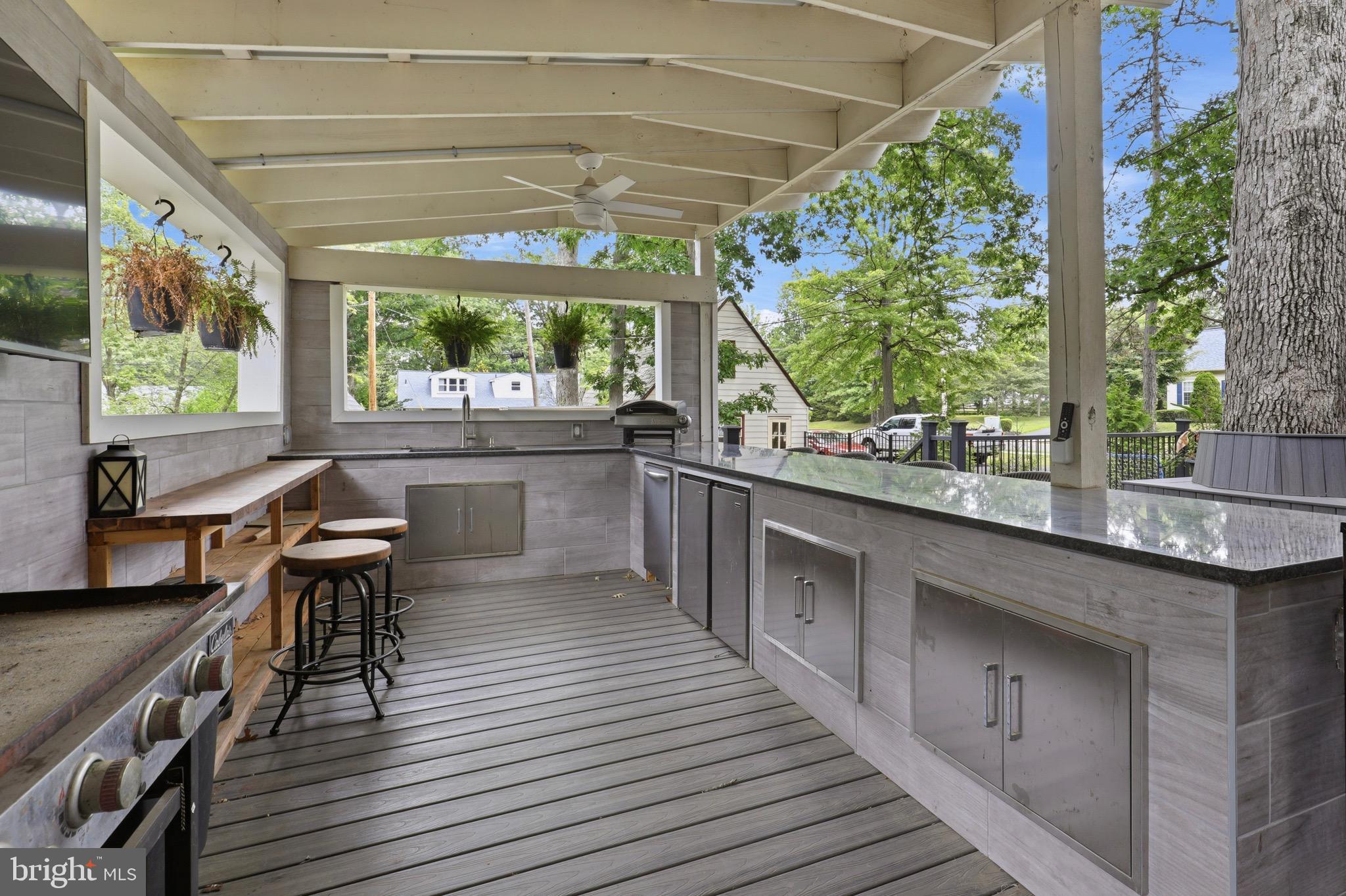 ELM TERRACE - Residential