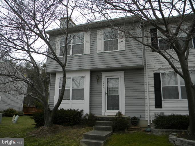 CASTINE - Residential Lease