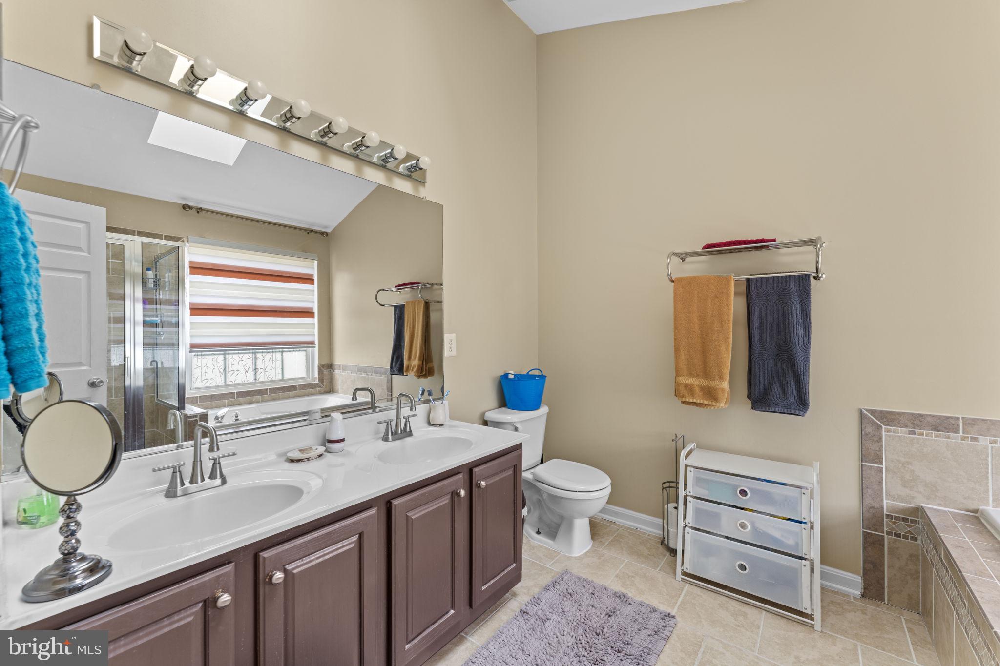 KINGSBROOKE - Residential