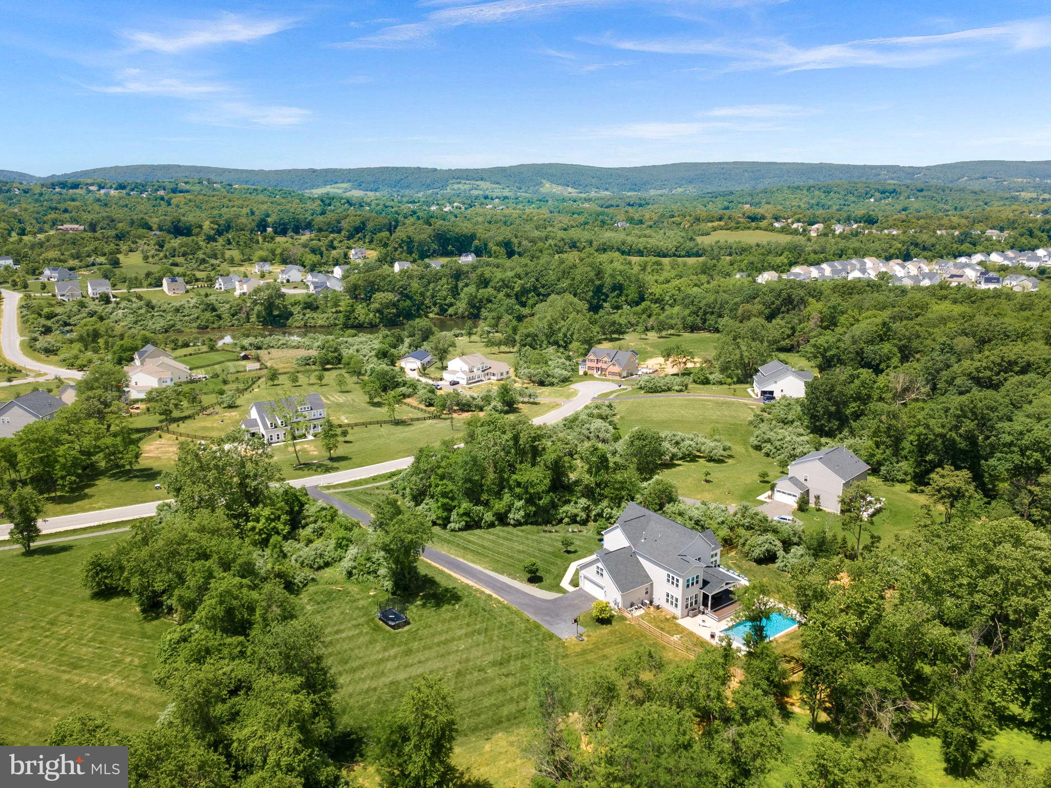 THE BLUFFS AT SLEETER LAKE - Residential