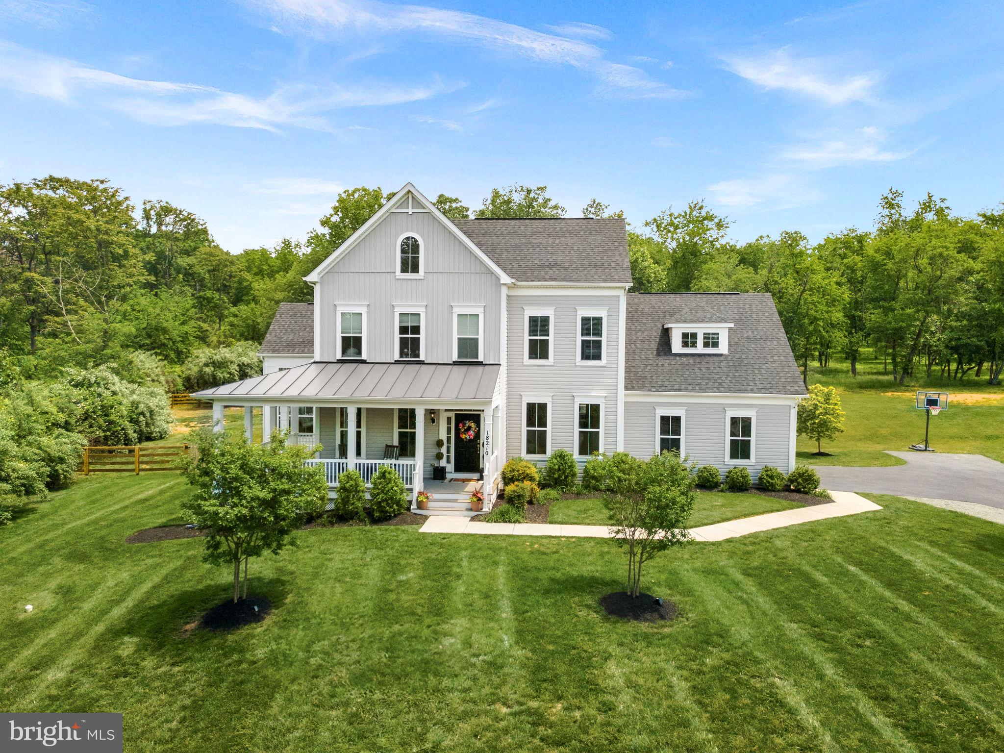 THE BLUFFS AT SLEETER LAKE - Residential