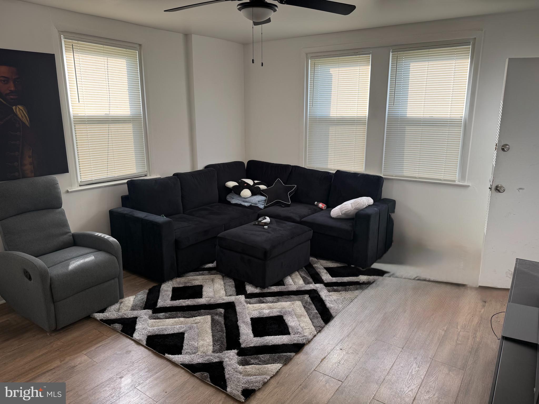 DREXEL HILL - Residential Income