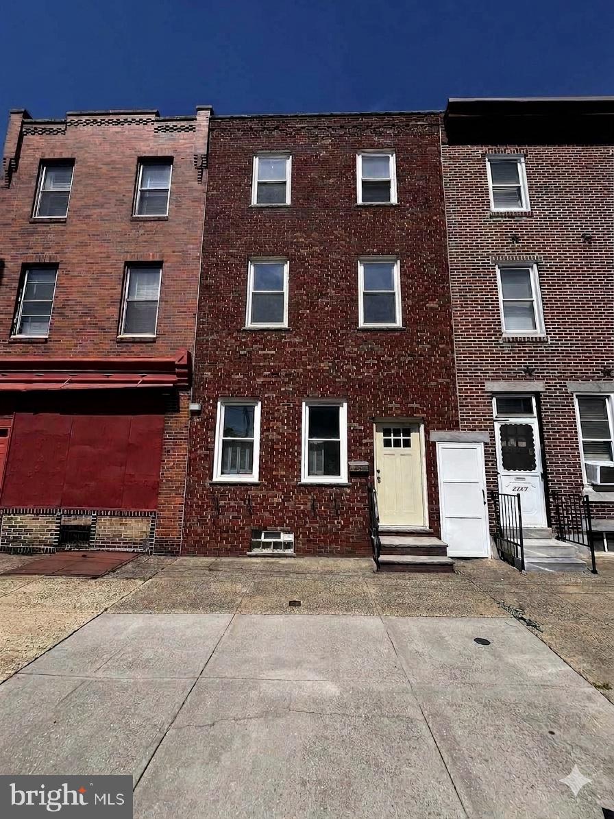 RICHMOND - Residential