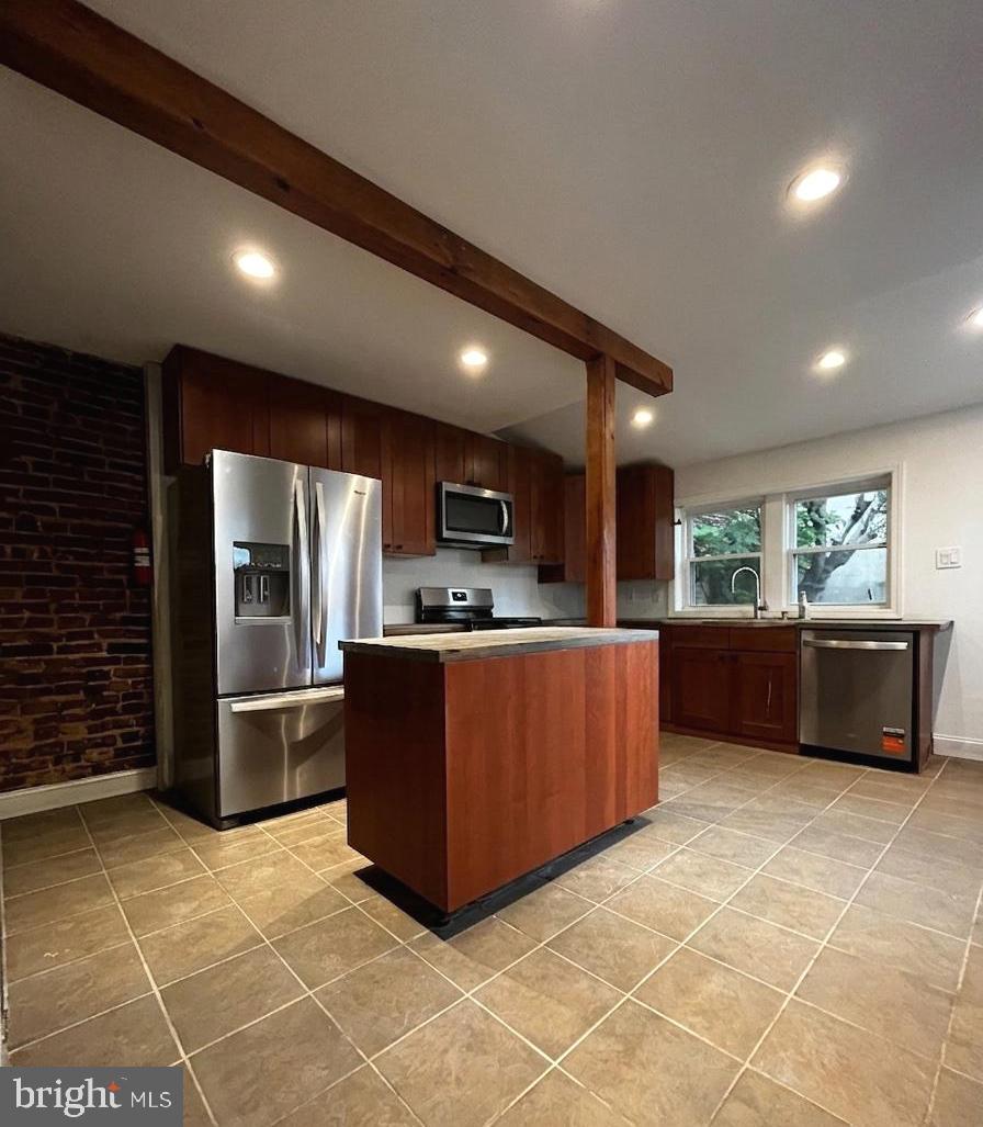 RICHMOND - Residential