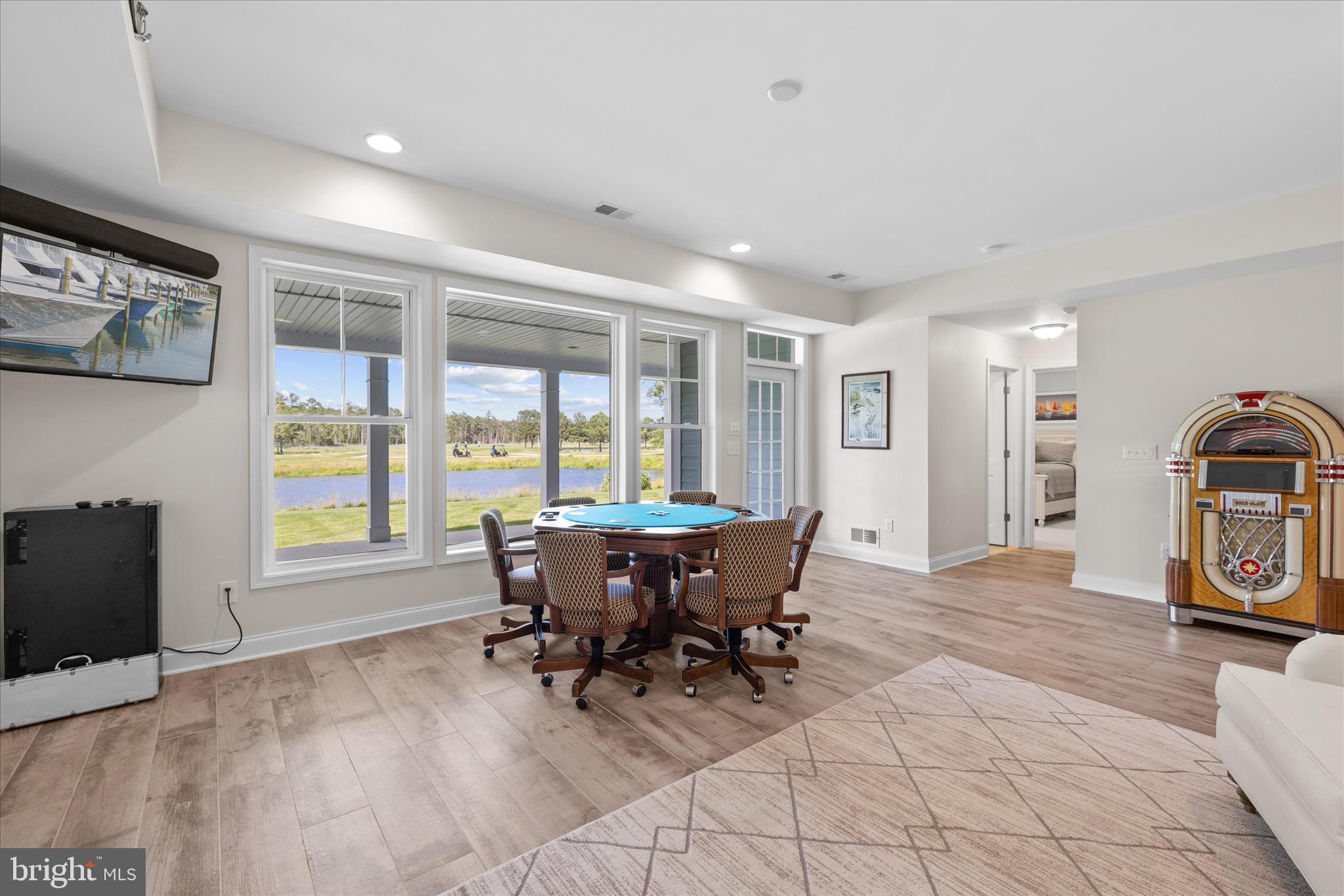 PENINSULA - Residential