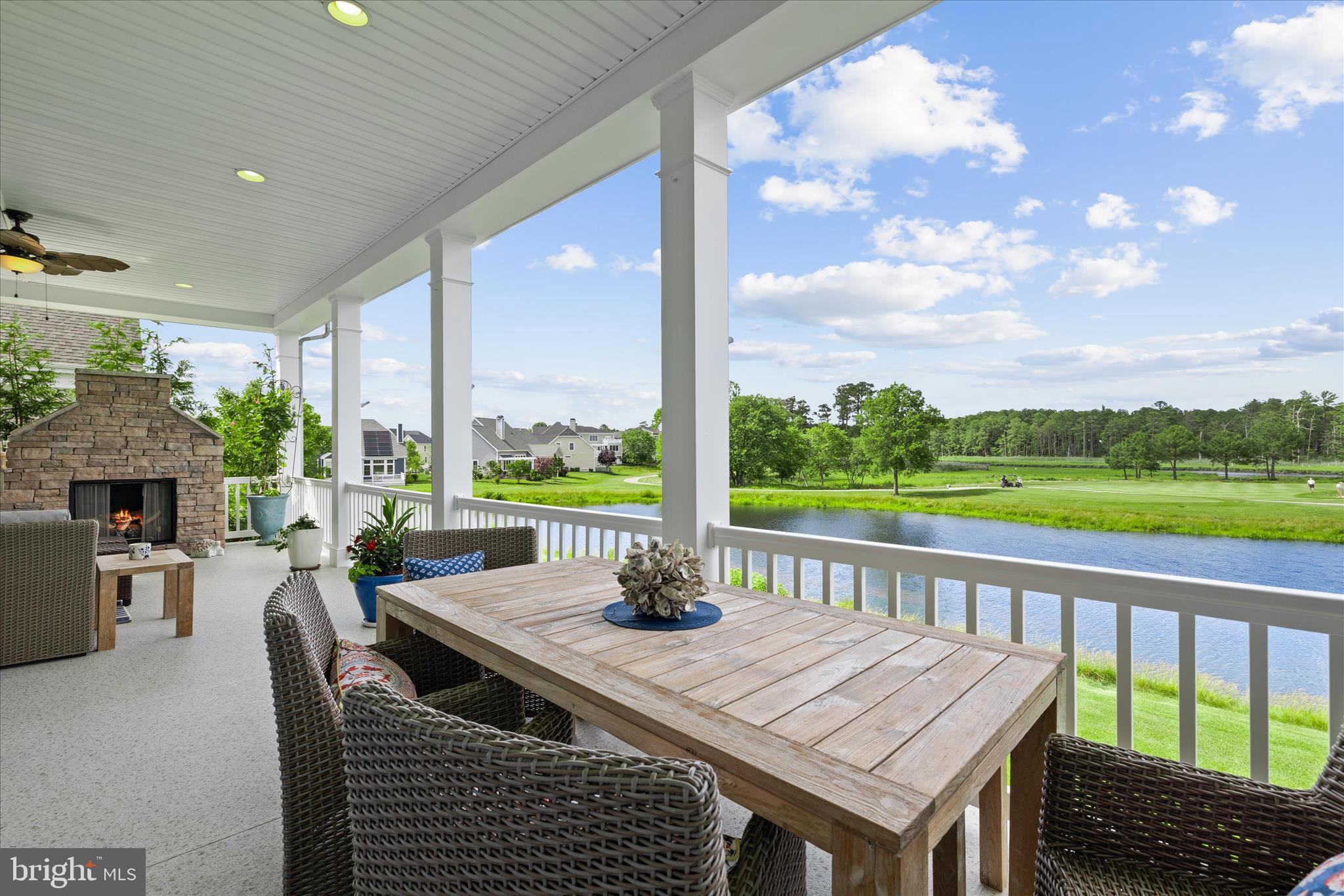 PENINSULA - Residential