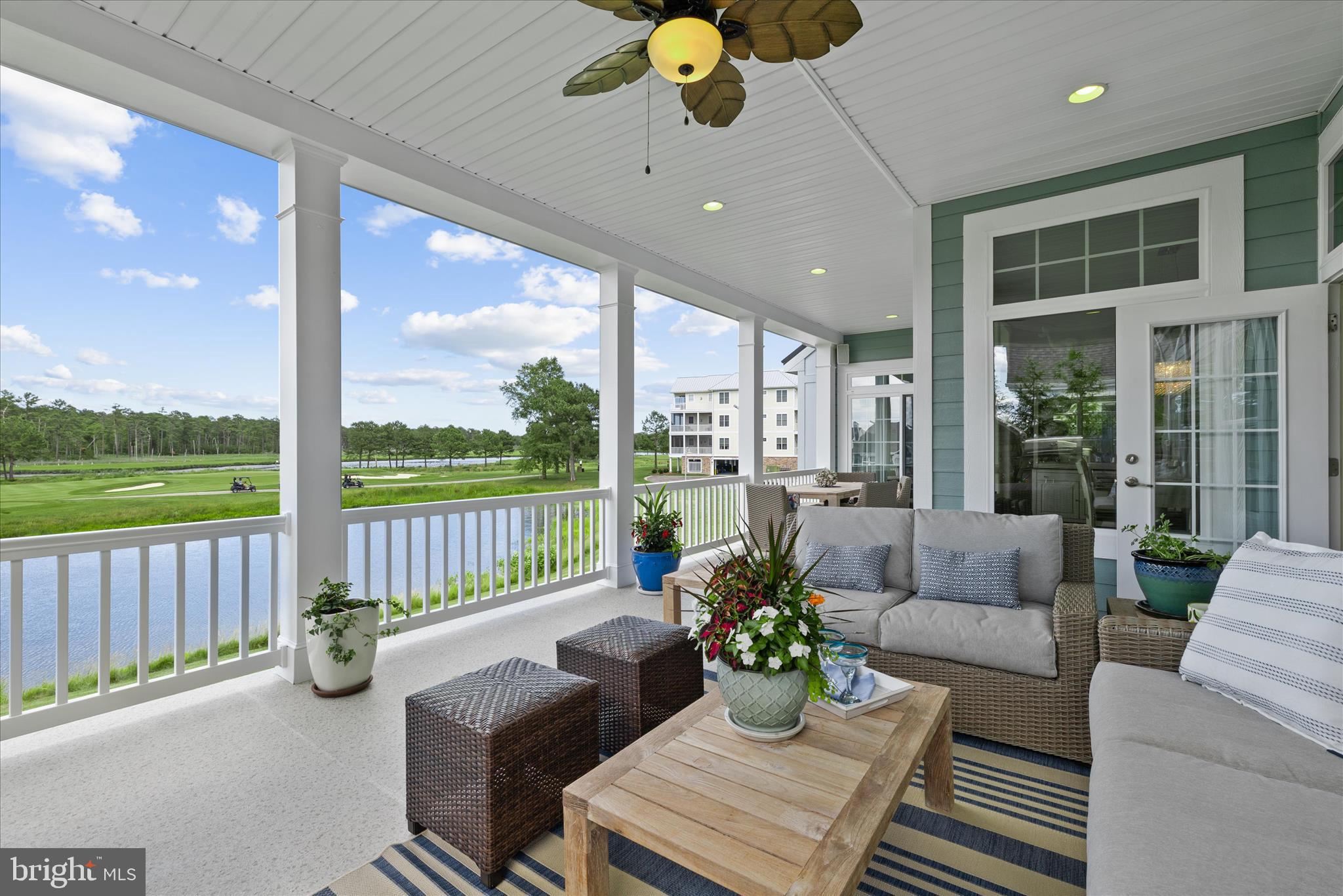 PENINSULA - Residential