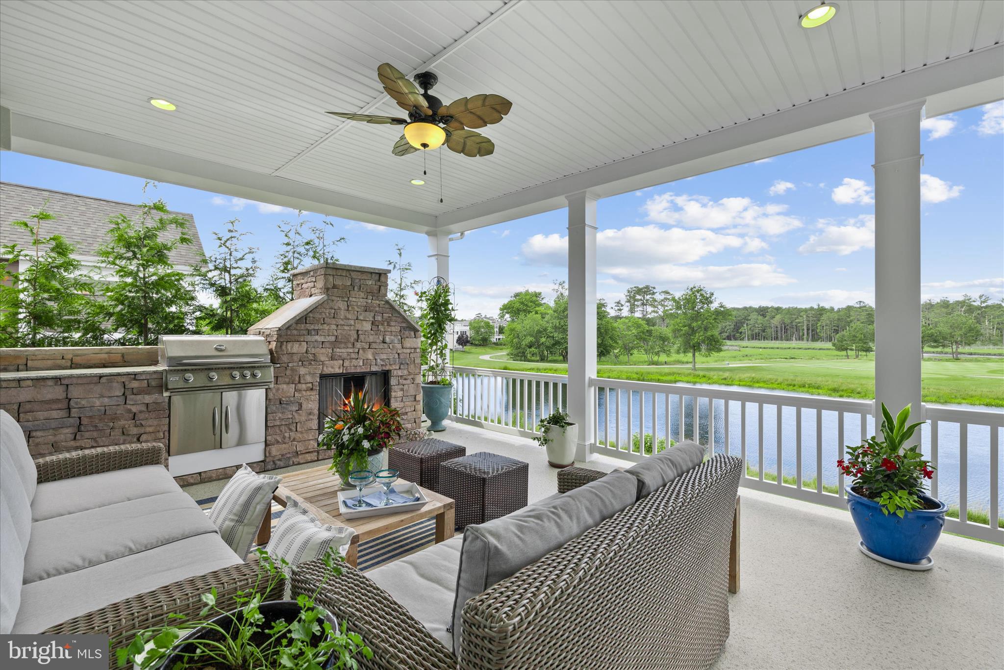 PENINSULA - Residential