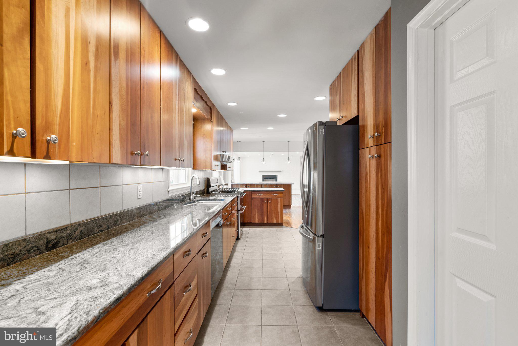 BRIARS ACRES - Residential