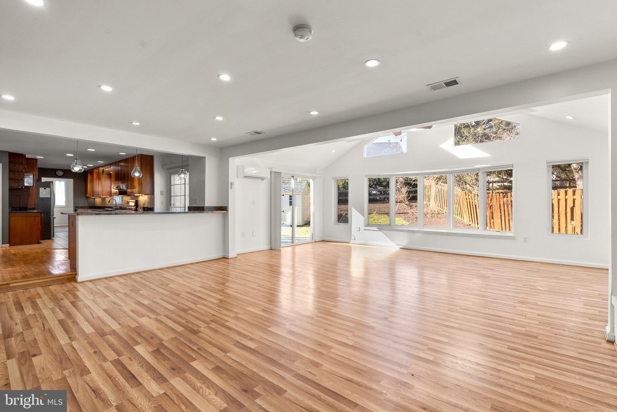 BRIARS ACRES - Residential