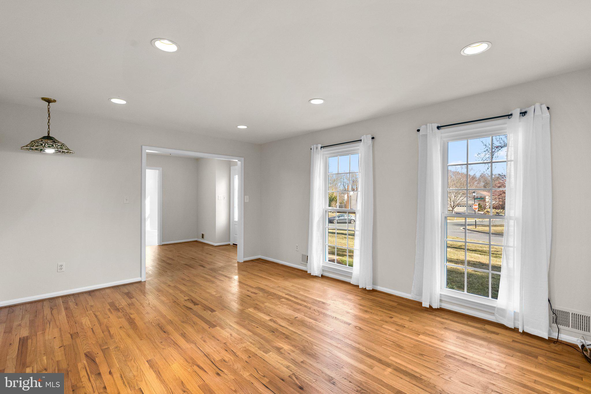 BRIARS ACRES - Residential