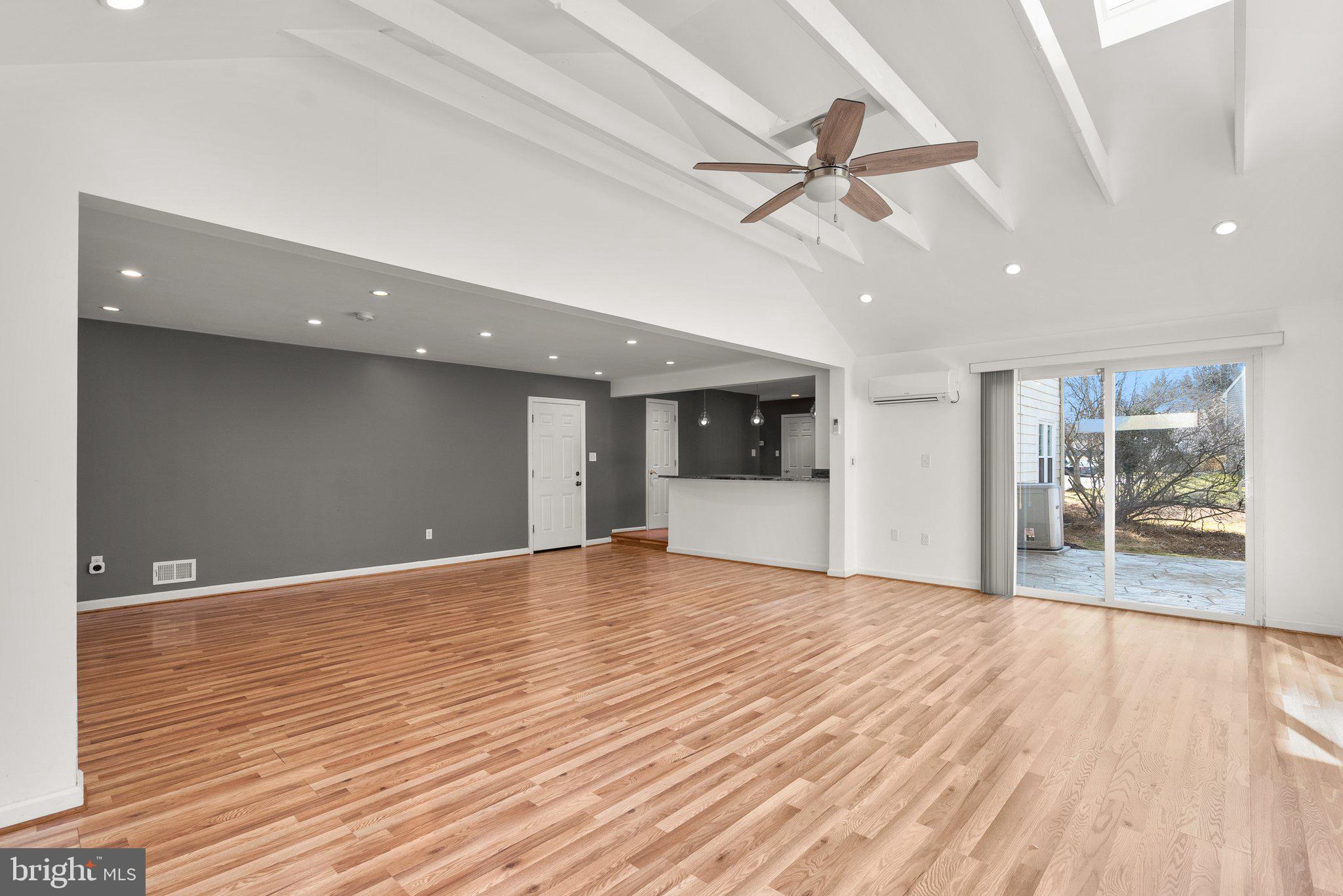BRIARS ACRES - Residential