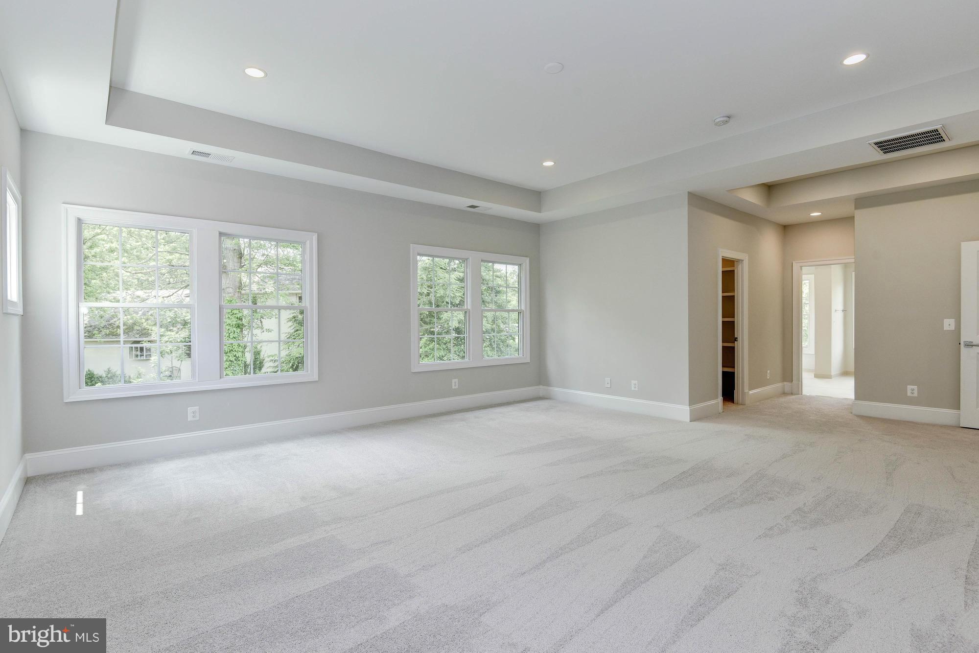 STONELEIGH - Residential