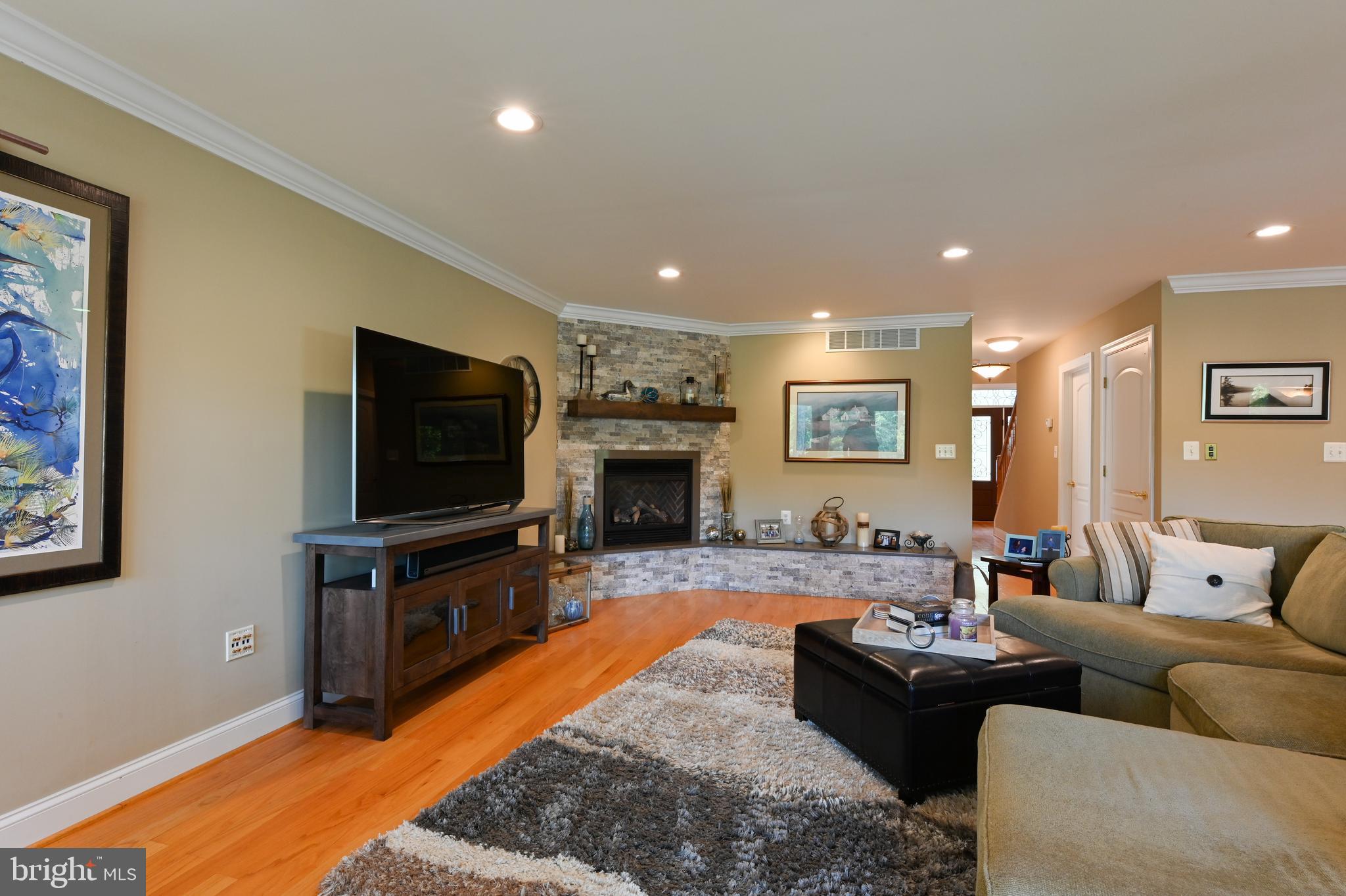NORTH SELBY - Residential