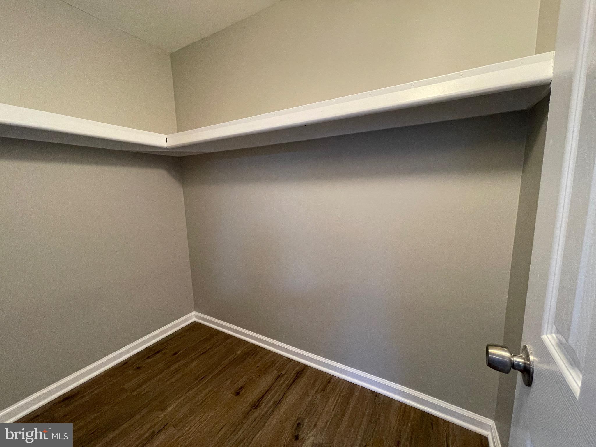 CLUSTERS AT WOODLAWN - Residential Lease