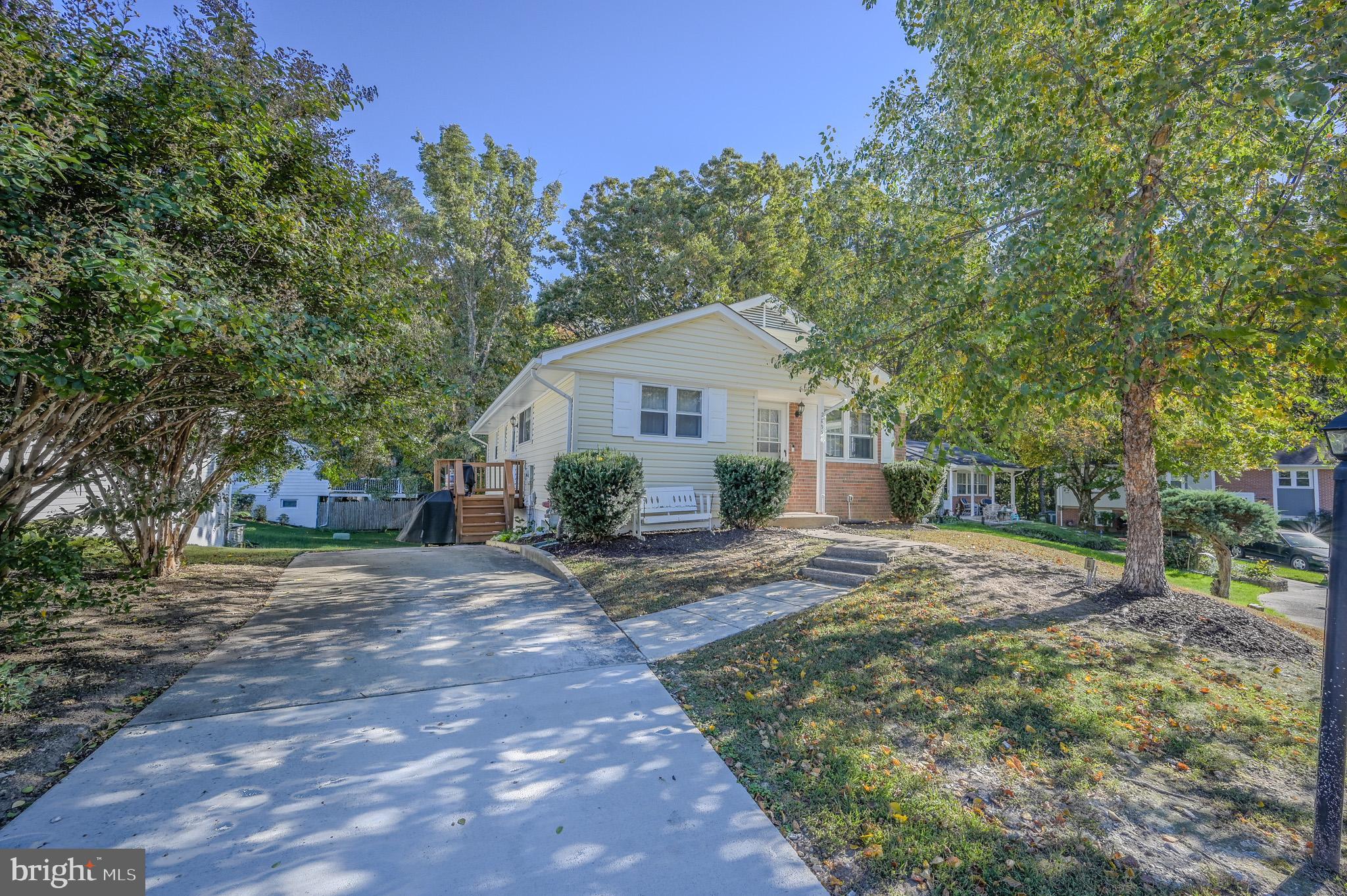 LAKE RIDGE - Residential