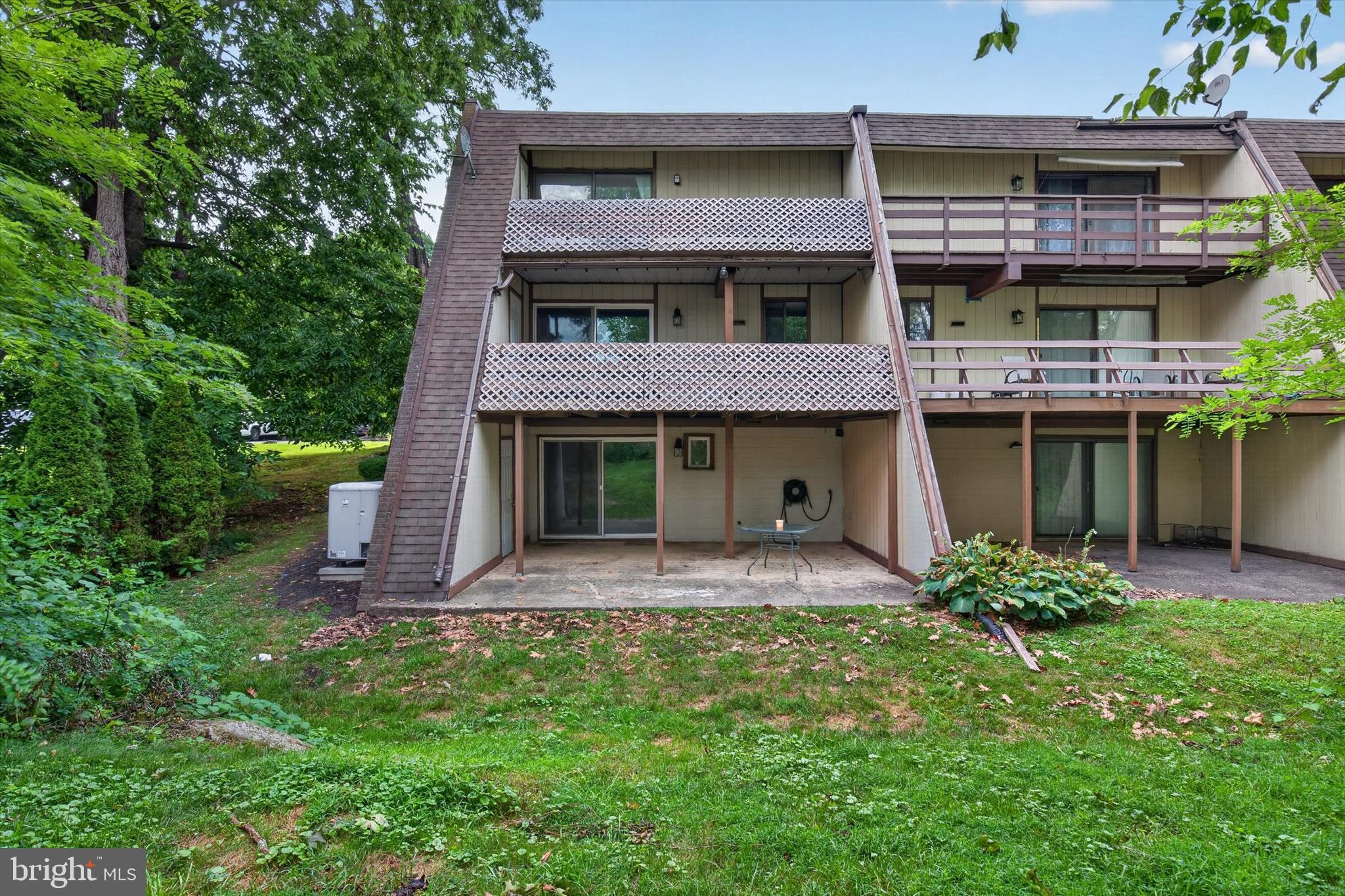 CEDAR RIDGE - Residential