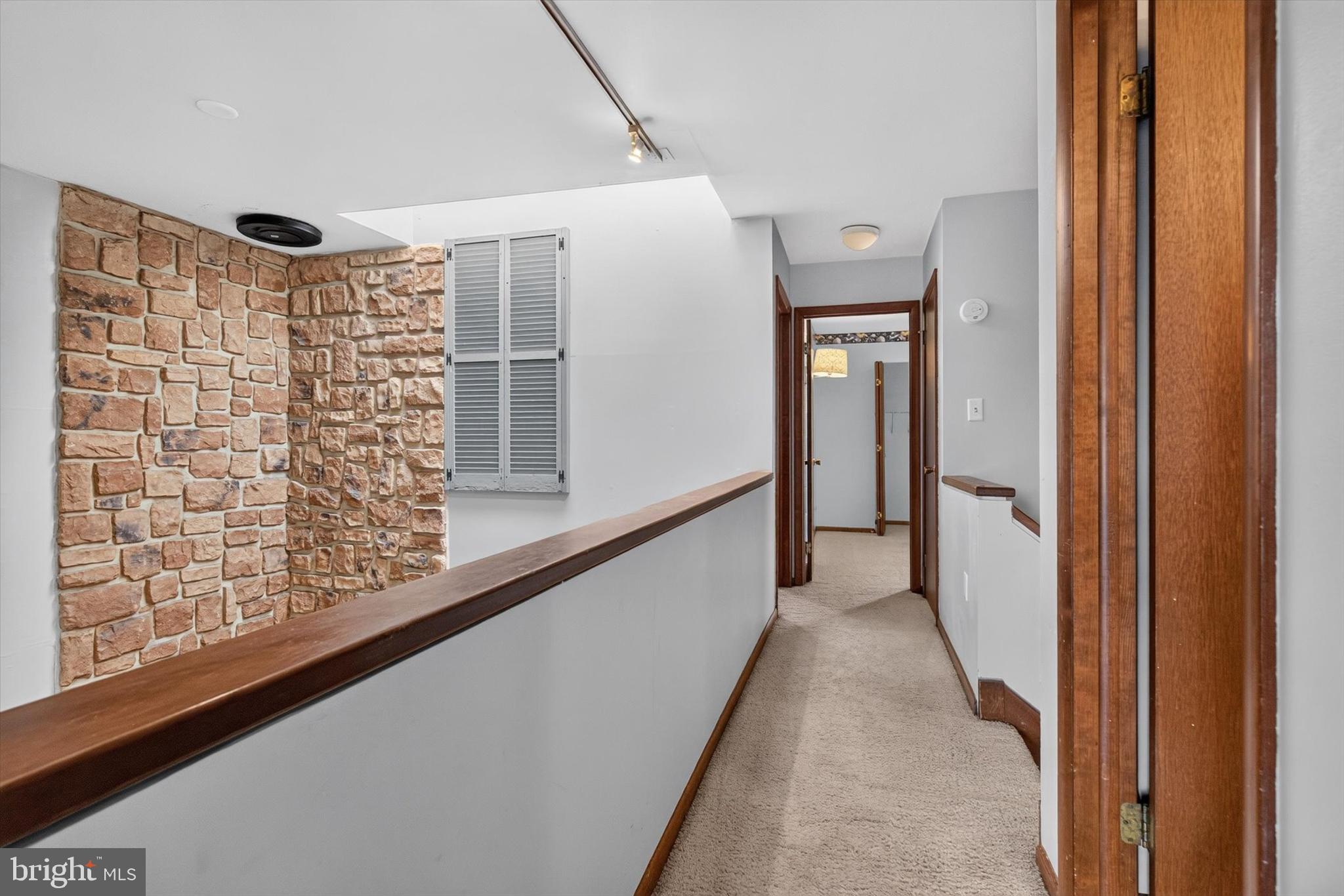 CEDAR RIDGE - Residential