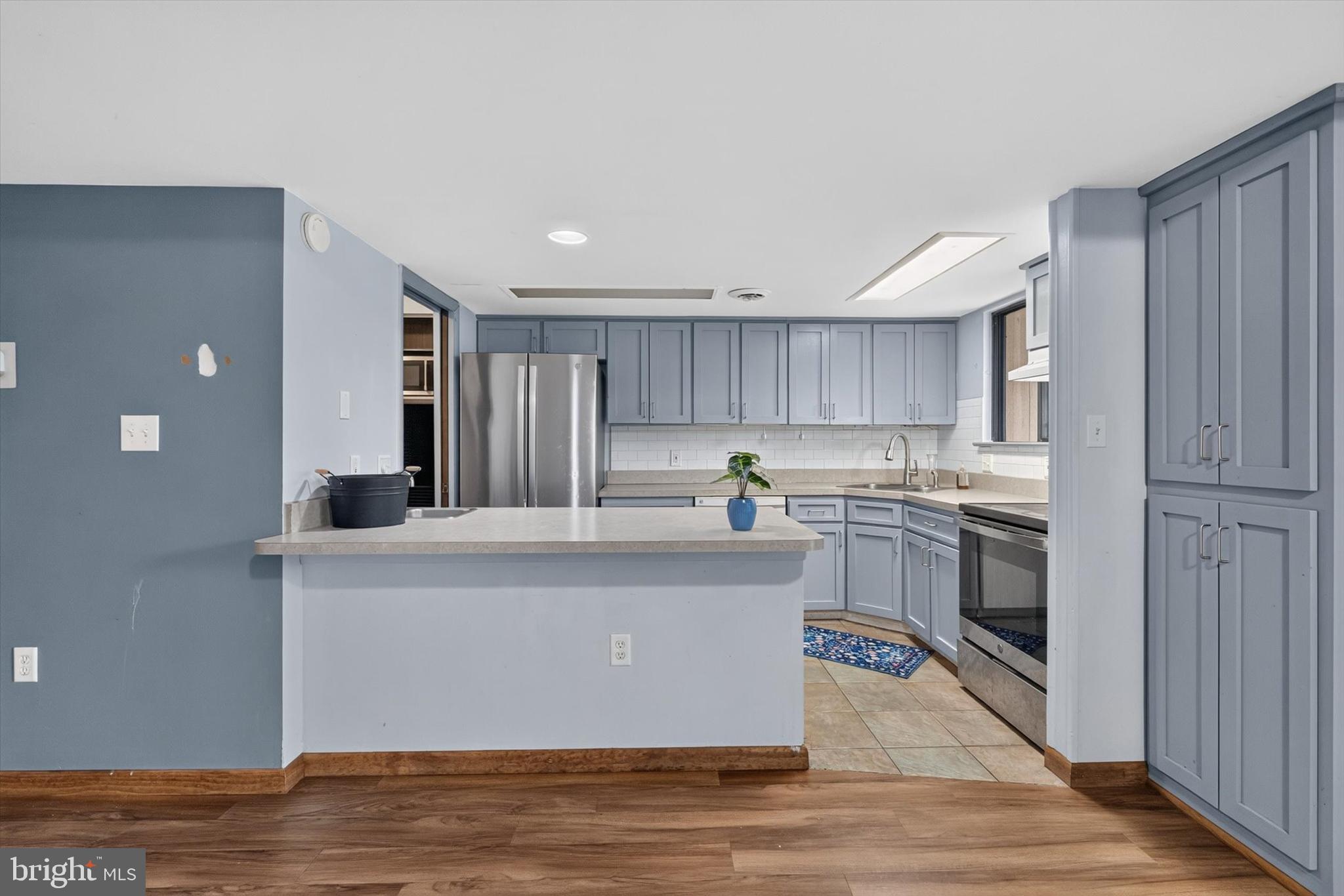 CEDAR RIDGE - Residential