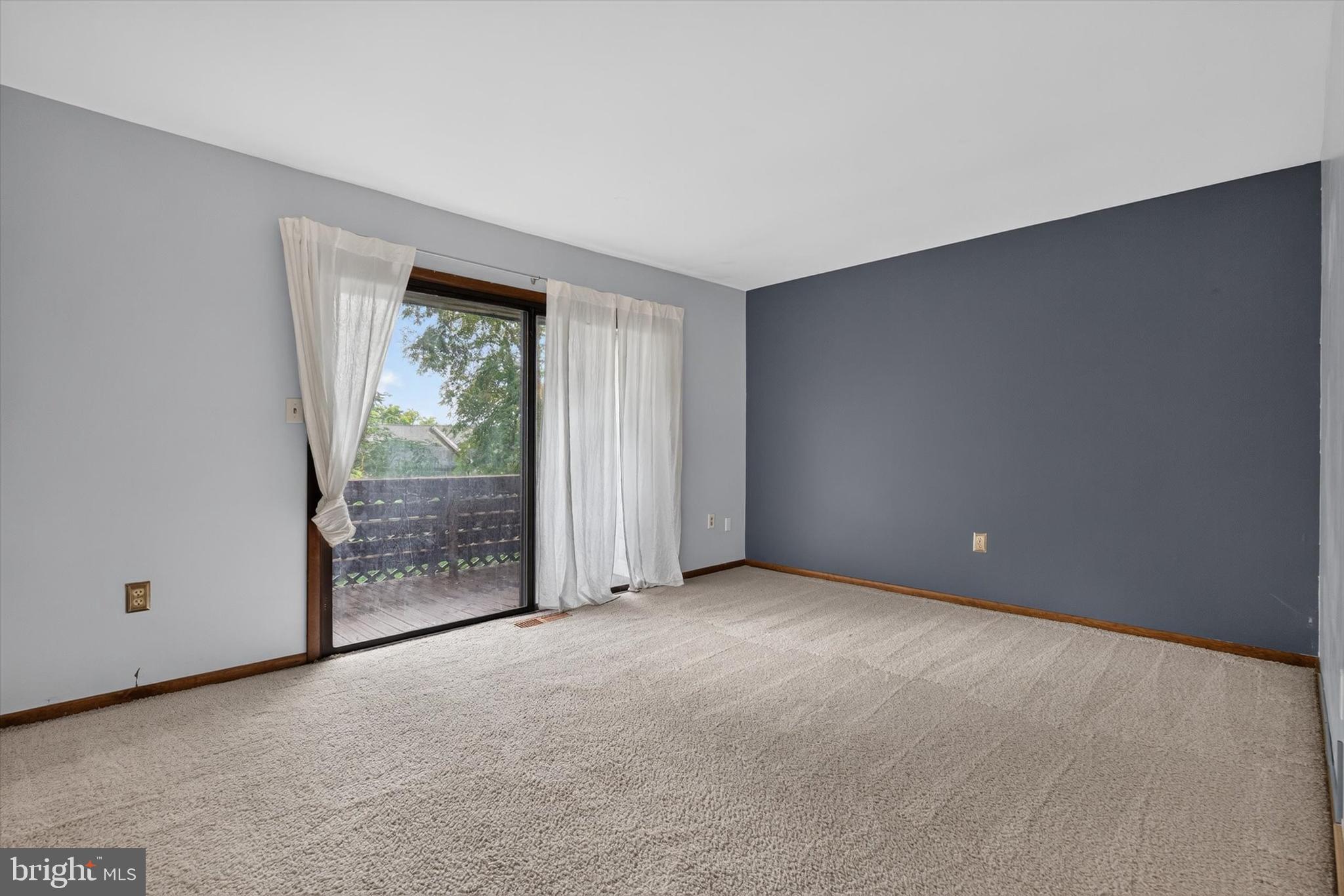 CEDAR RIDGE - Residential