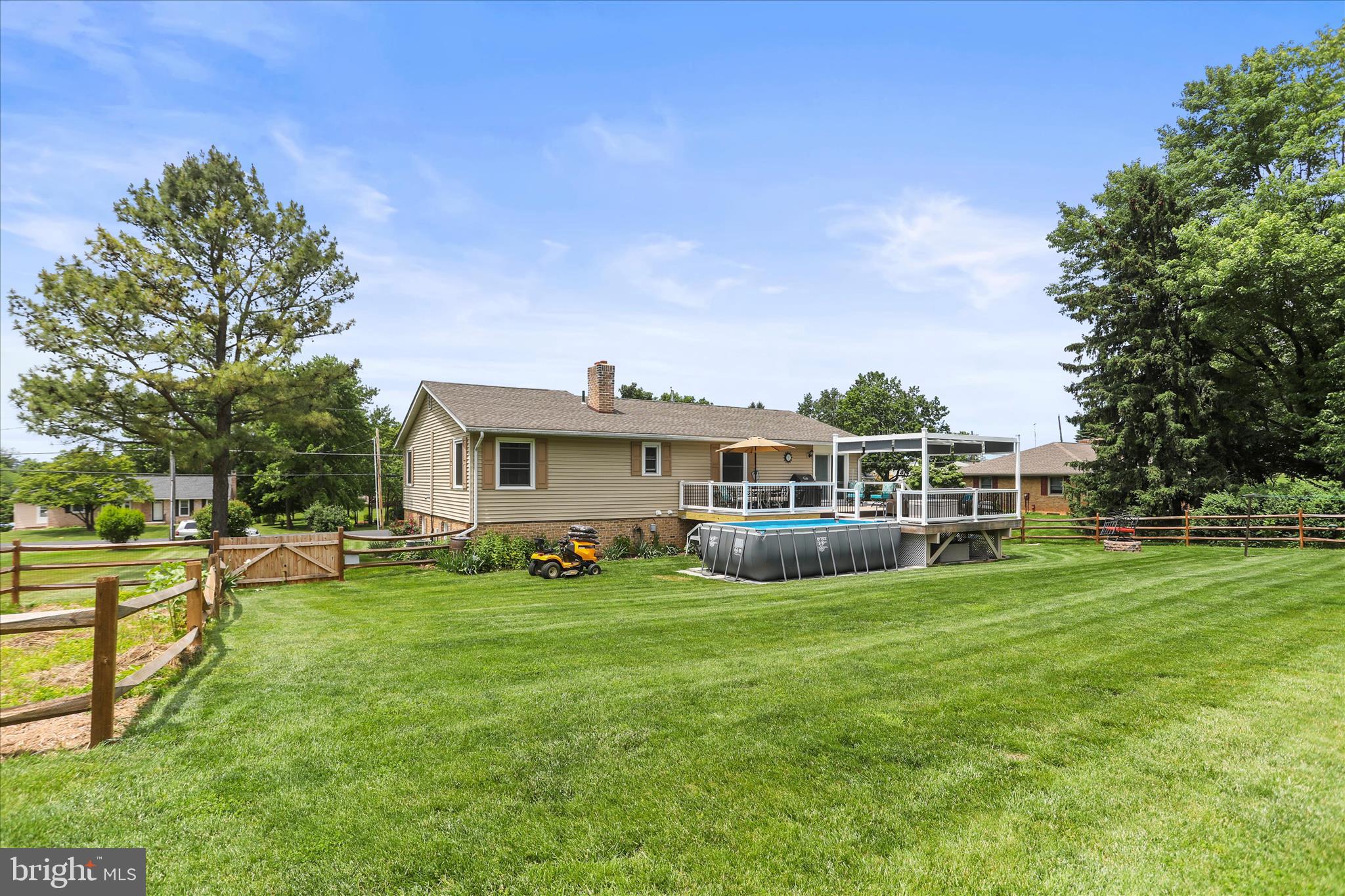 KIMBERLY ACRES - Residential