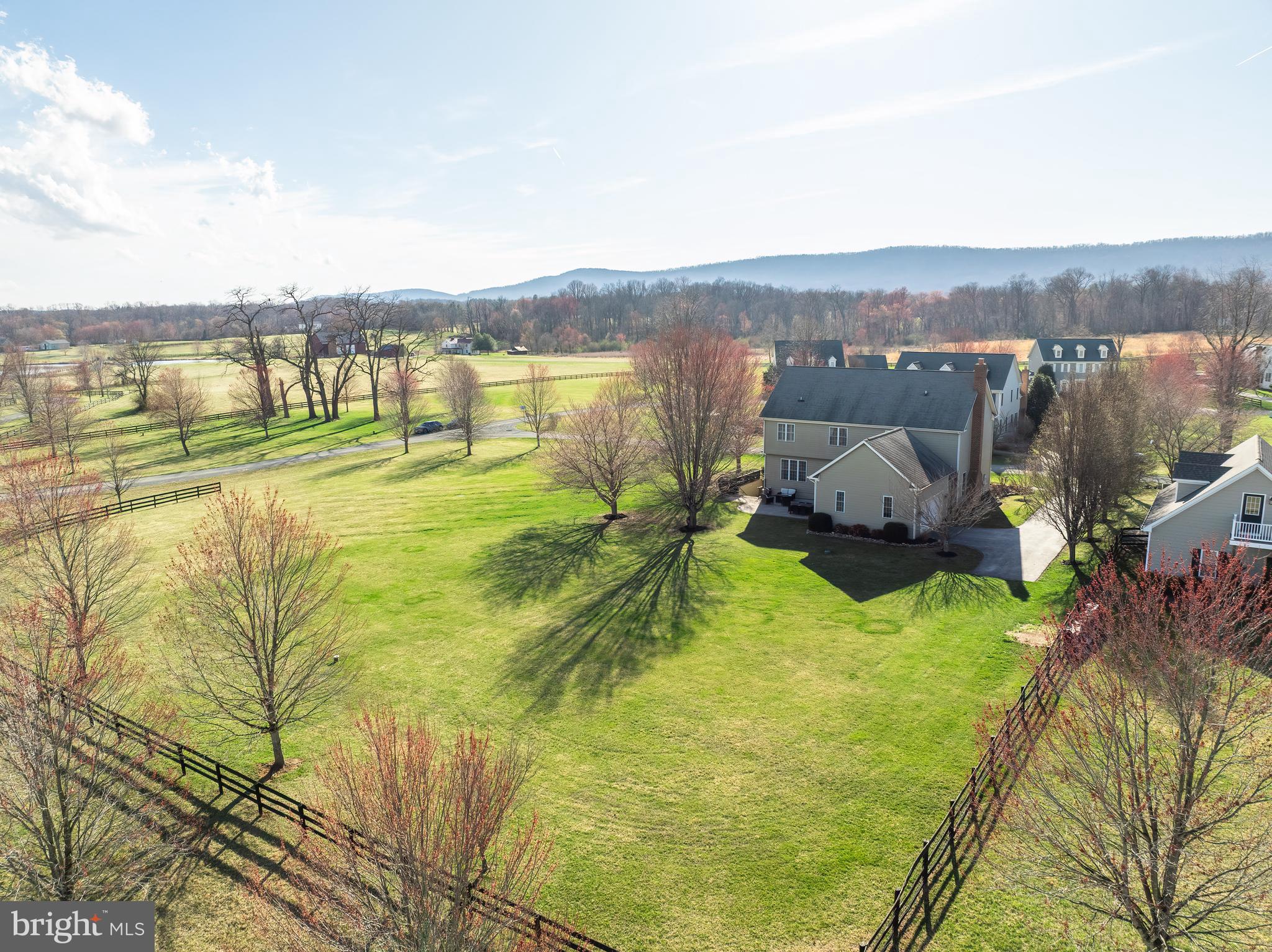 WATERFIELD HAMLET - Residential