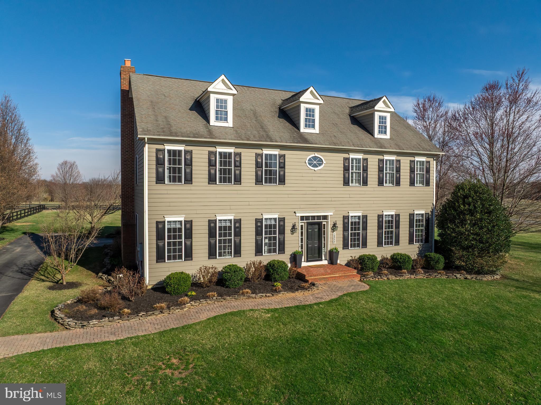 WATERFIELD HAMLET - Residential