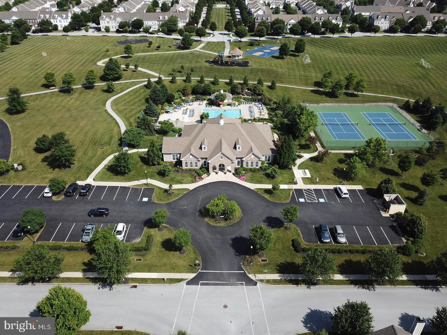 WINDSOR RIDGE - Residential Lease
