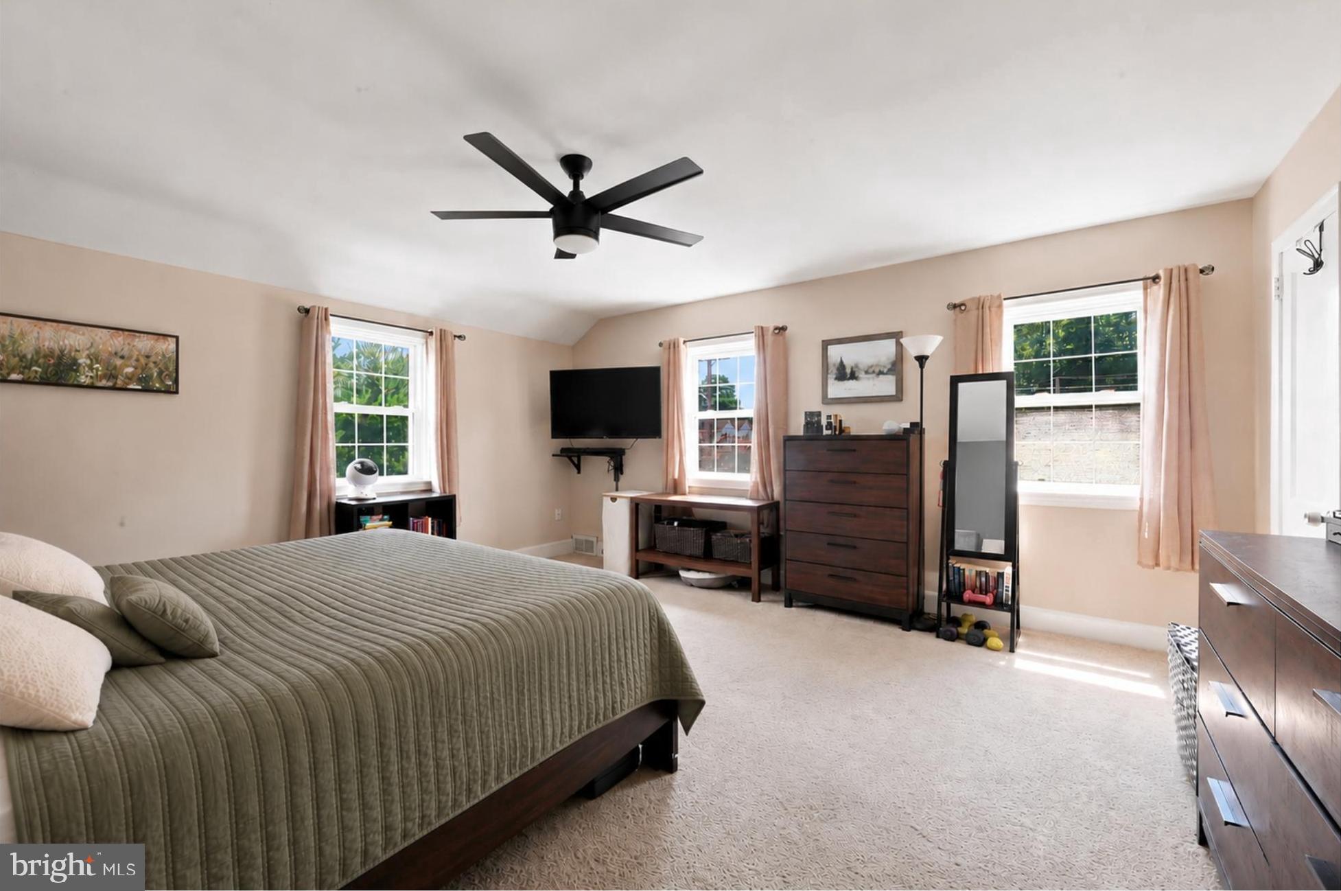 DREXEL HILL - Residential