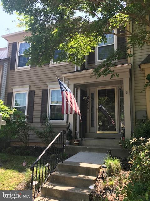 FLOWER HILL - Residential