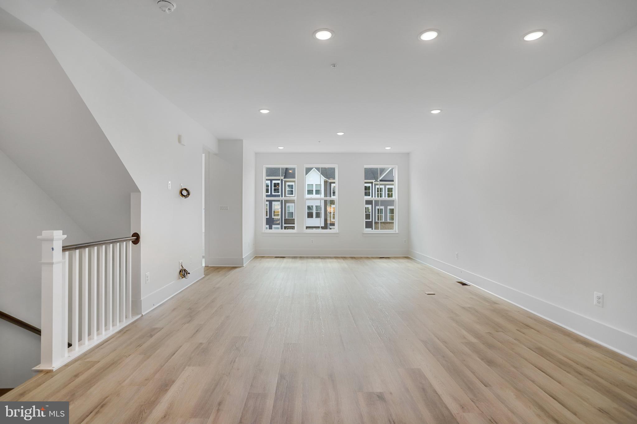 GAMBRILL GLENN - Residential