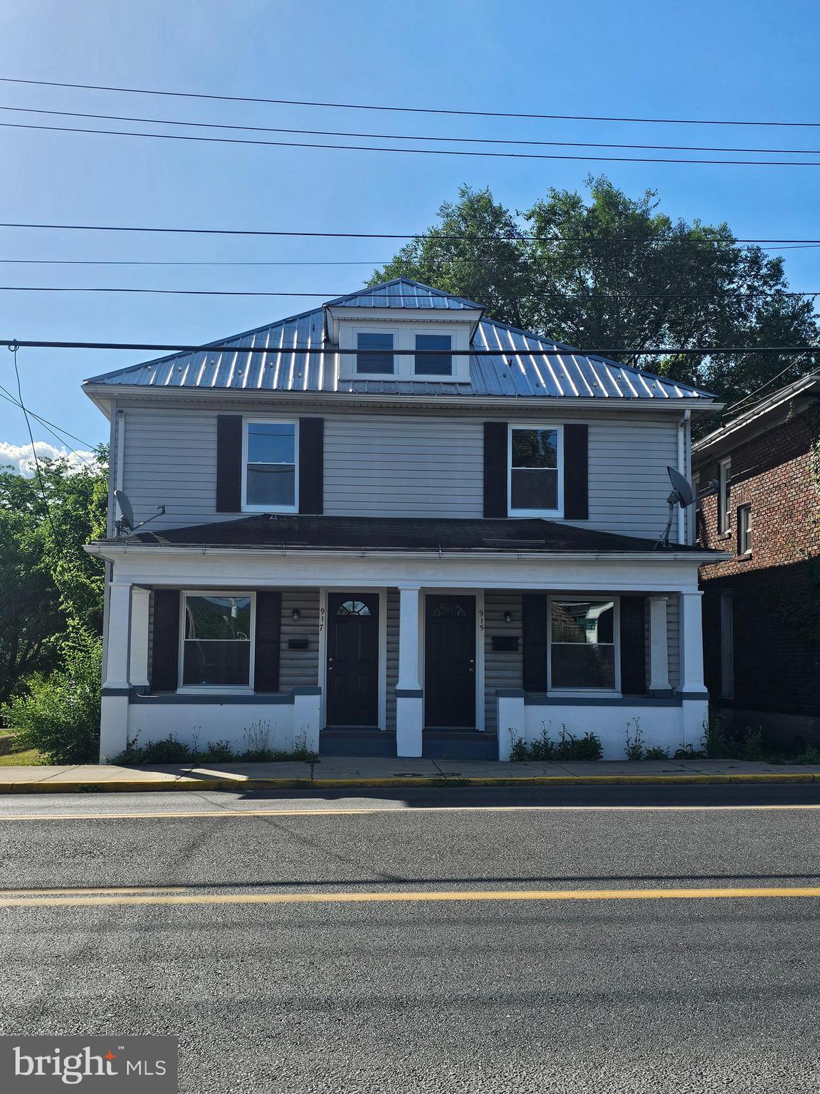 MARTINSBURG CITY - Residential Lease