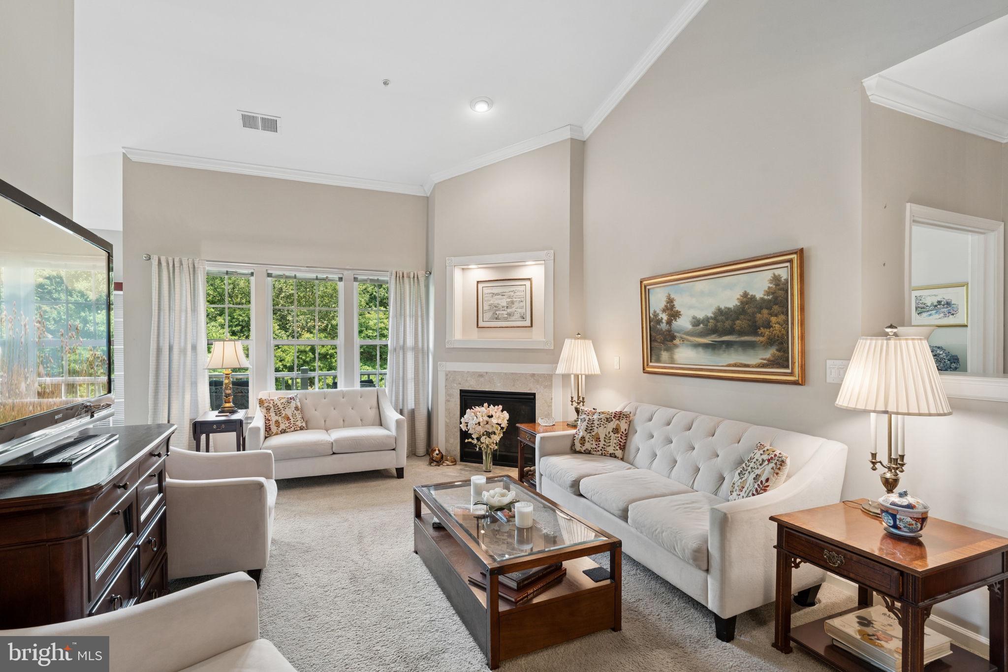 COURTYARDS AT WAVERLY WOODS EAST - Residential