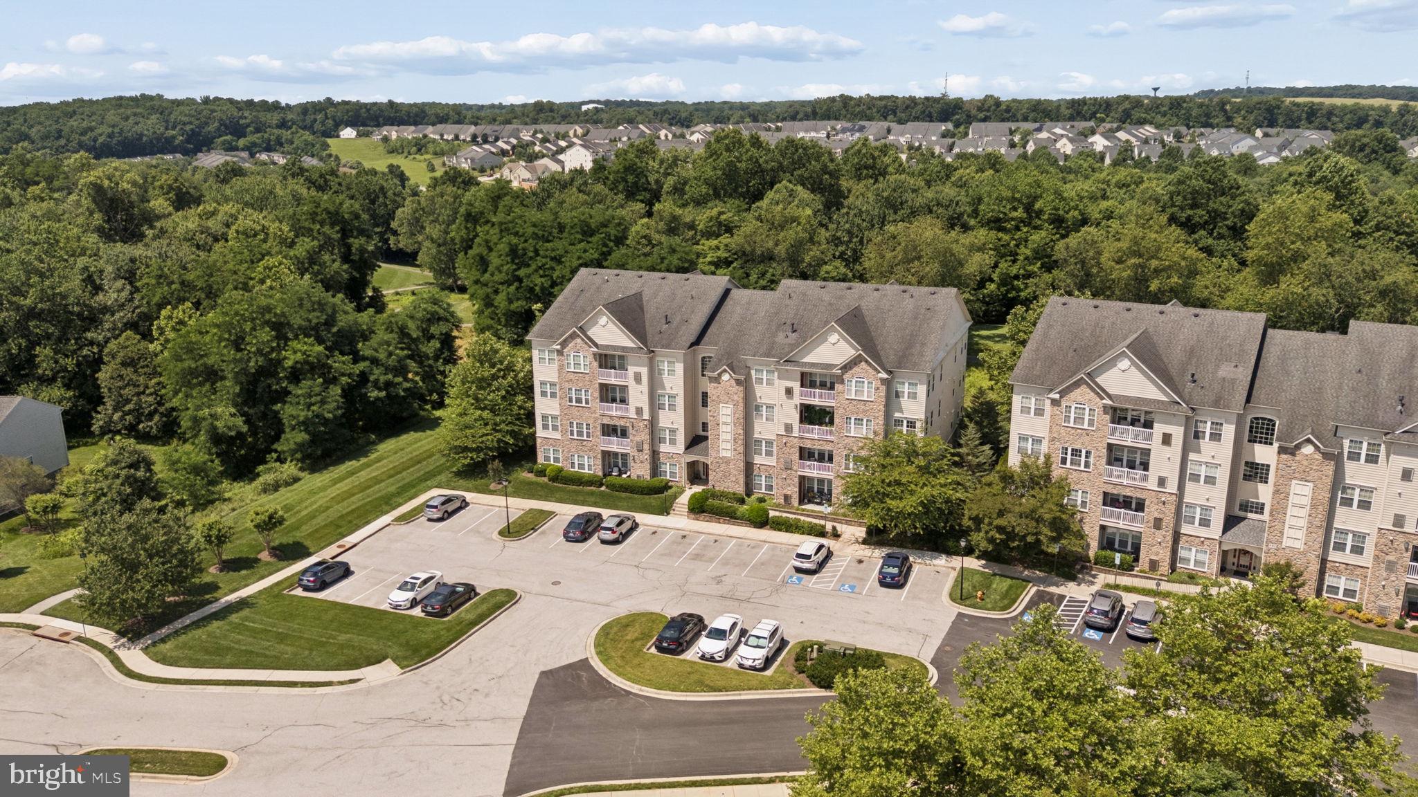 COURTYARDS AT WAVERLY WOODS EAST - Residential