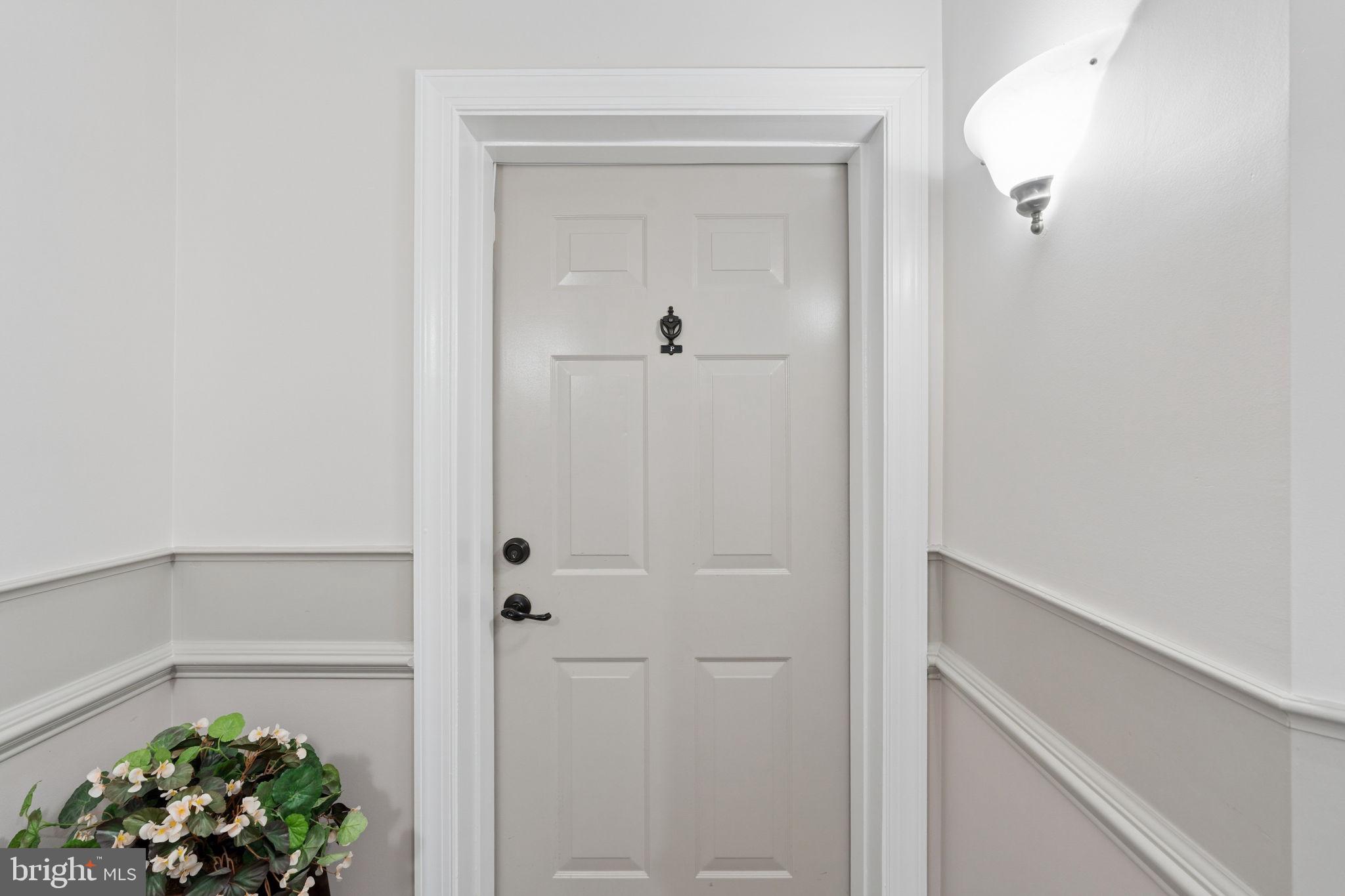 COURTYARDS AT WAVERLY WOODS EAST - Residential
