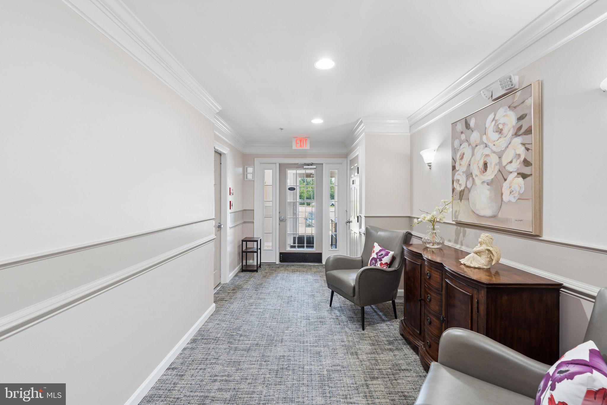 COURTYARDS AT WAVERLY WOODS EAST - Residential