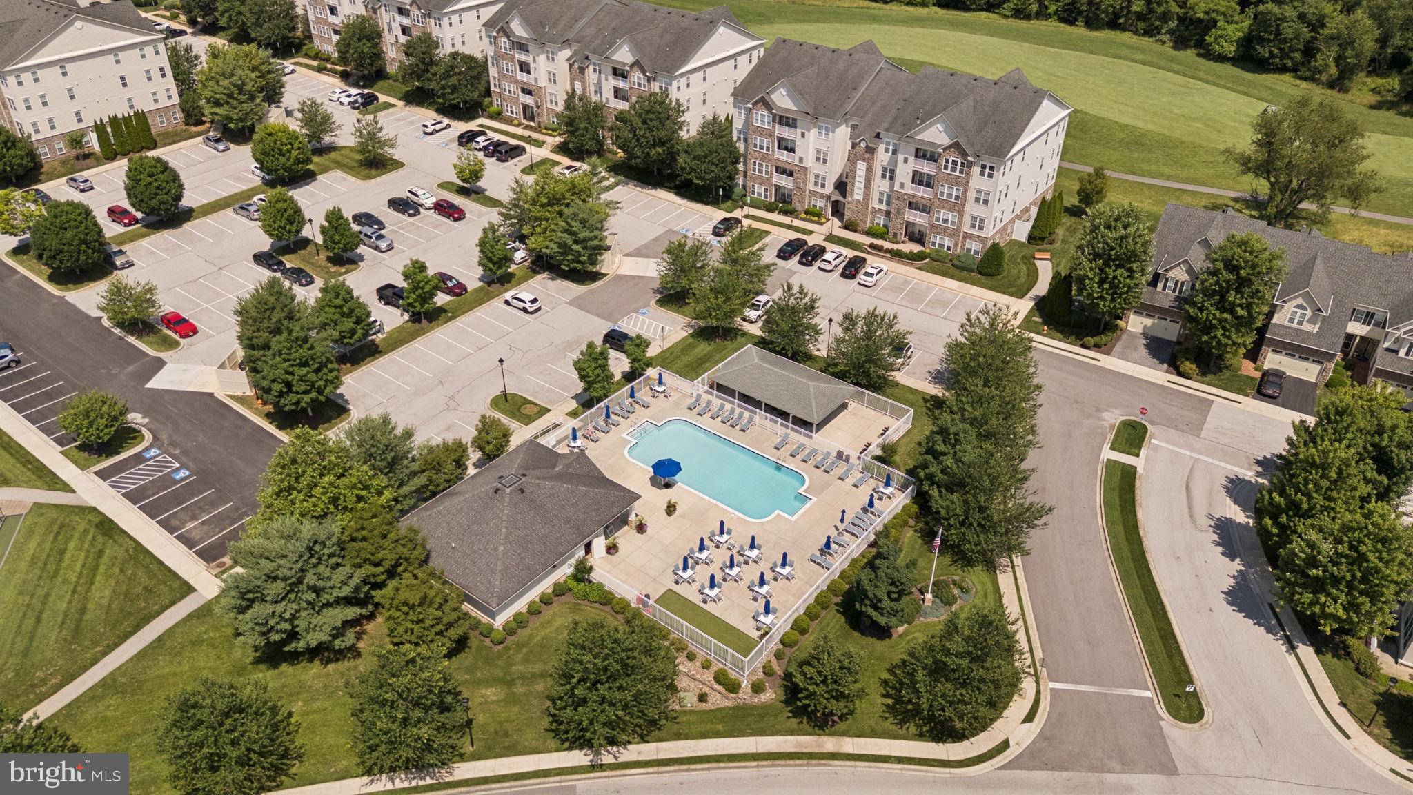 COURTYARDS AT WAVERLY WOODS EAST - Residential