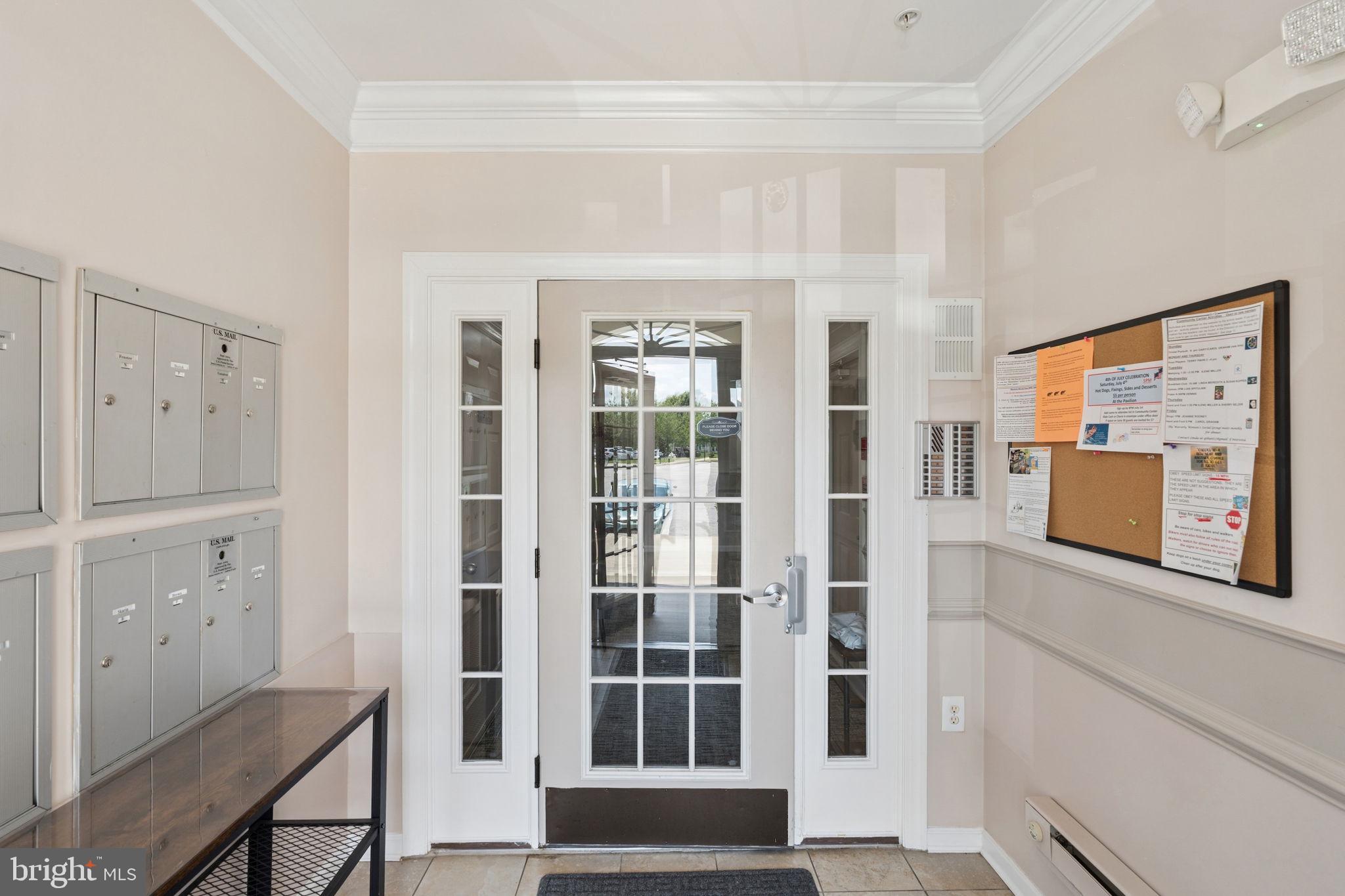 COURTYARDS AT WAVERLY WOODS EAST - Residential