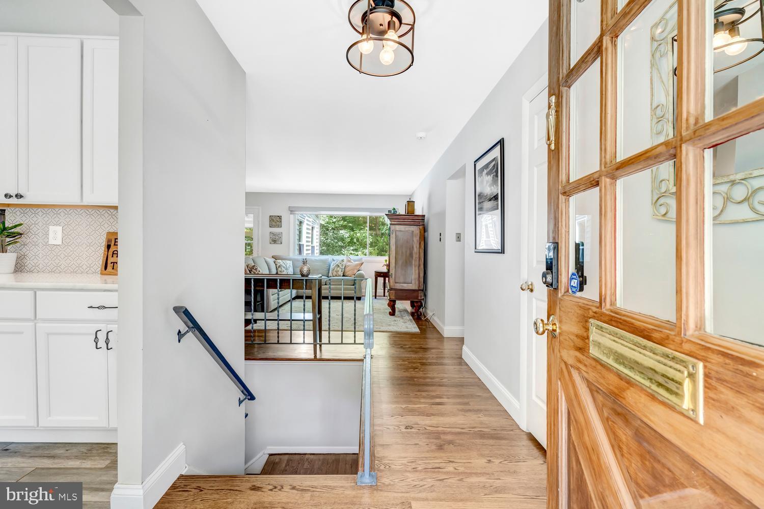 MANOR WOODS - Residential