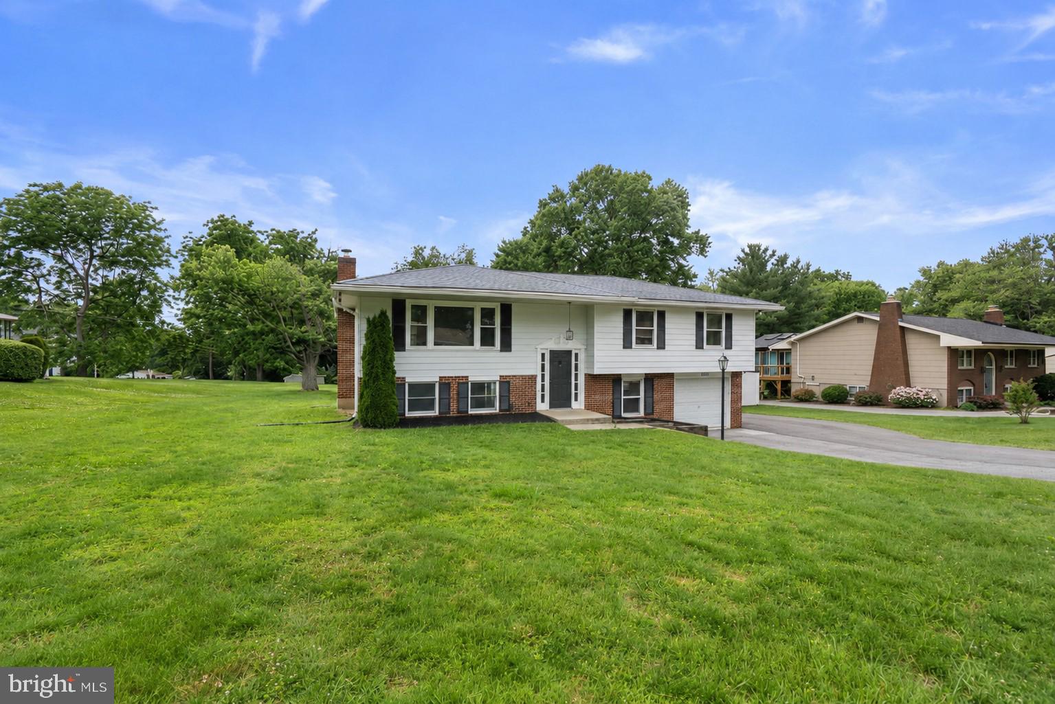 BONNIE BRAE - Residential