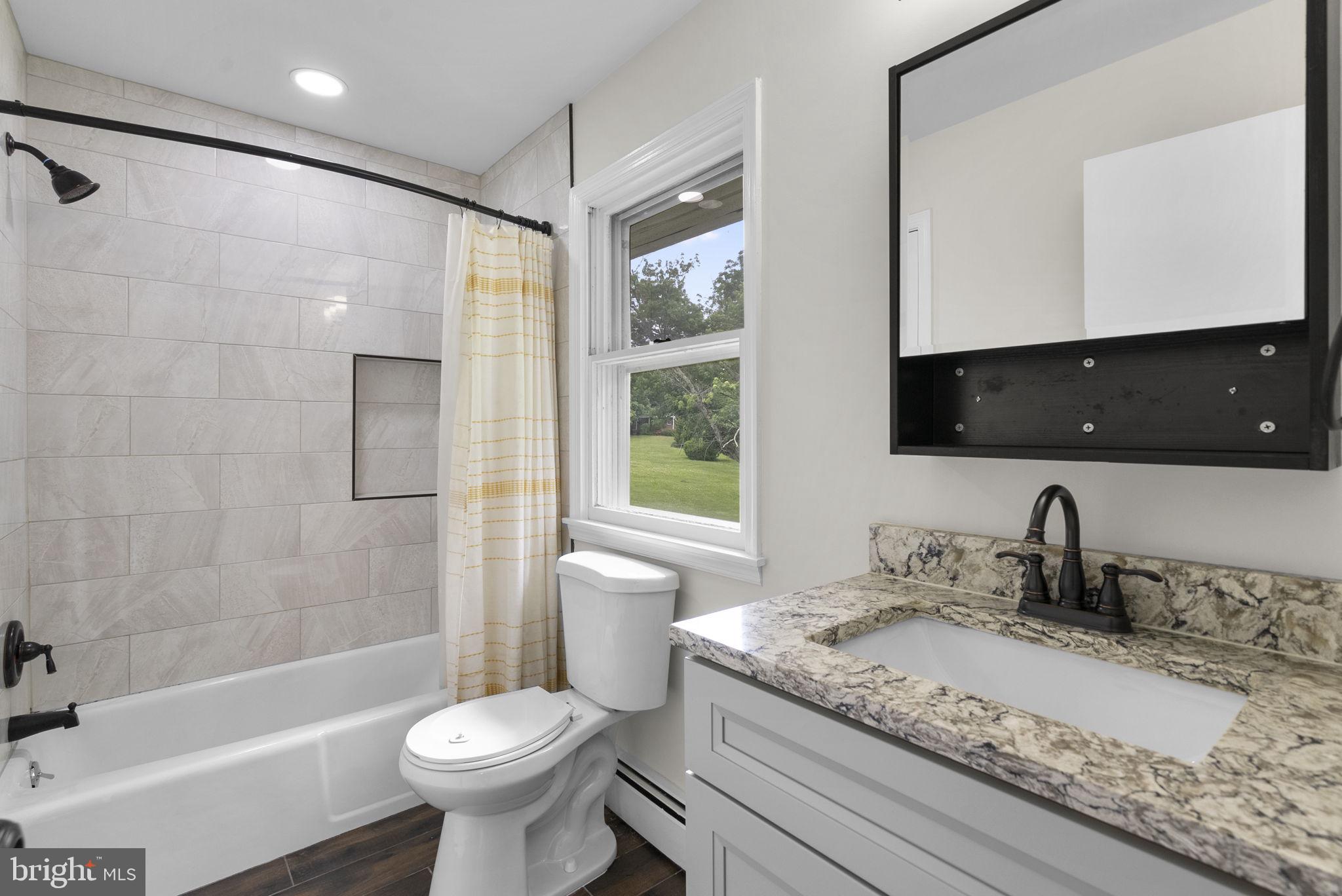 BONNIE BRAE - Residential