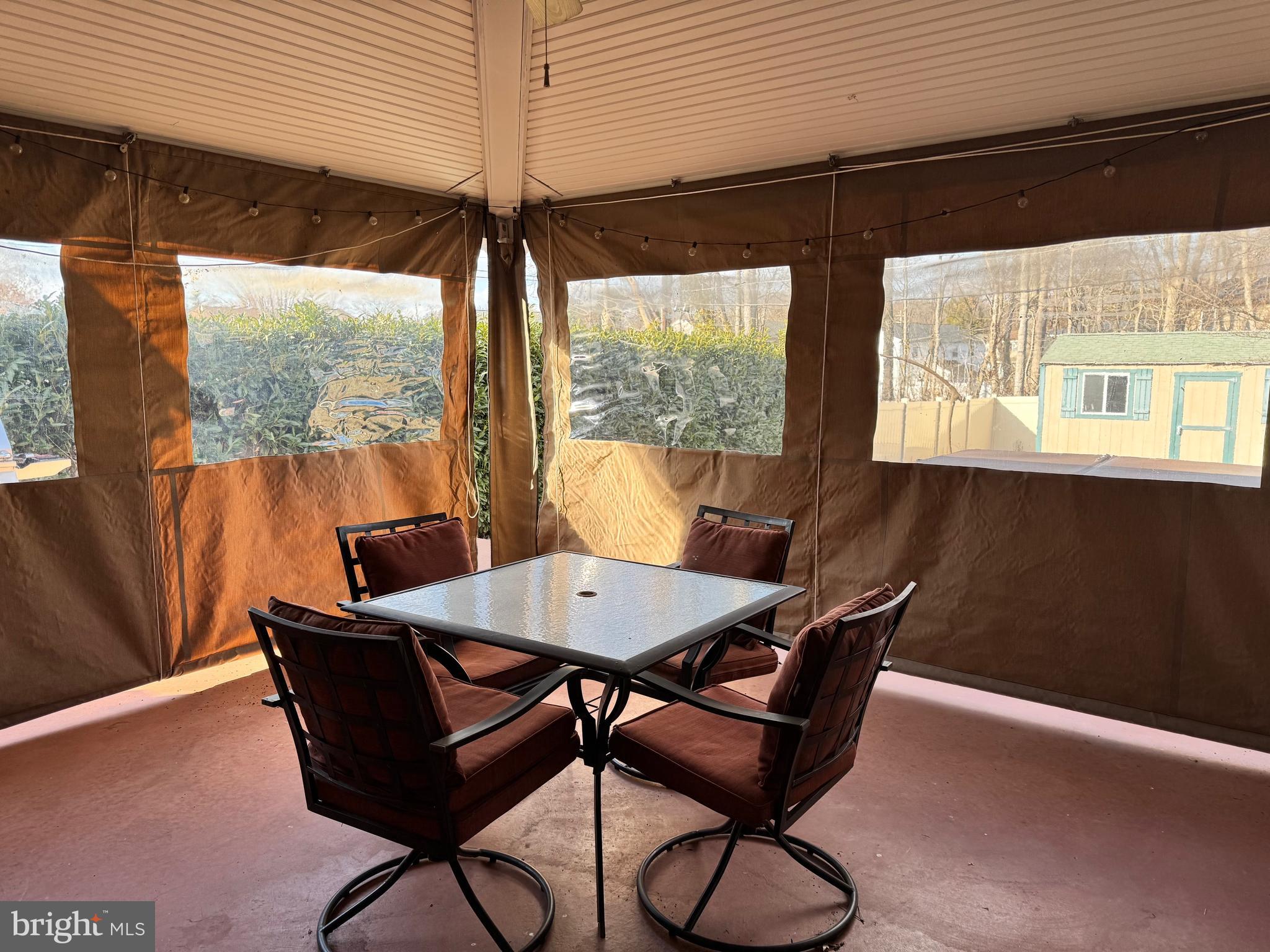 AMBLER - Residential